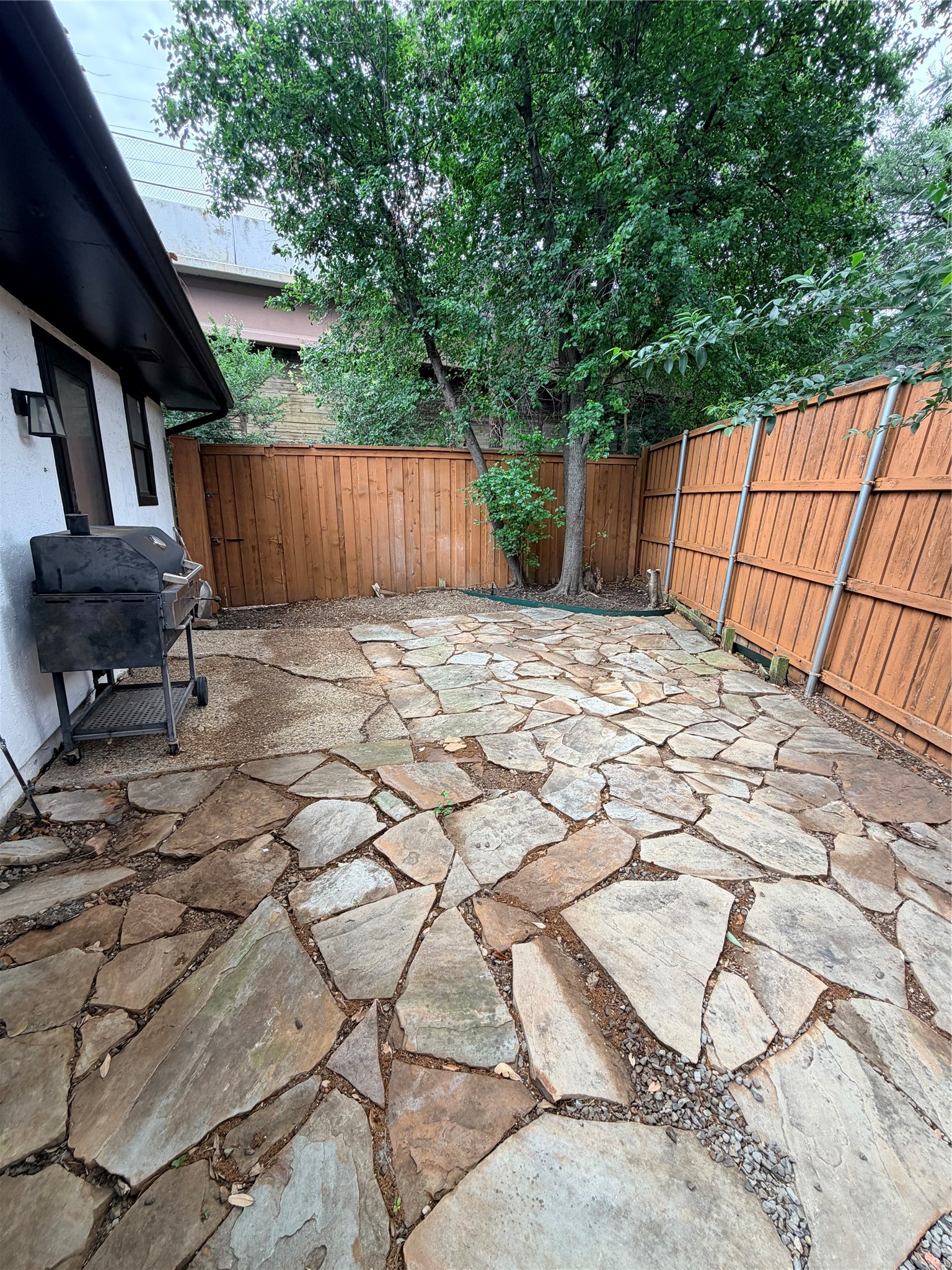 5045 Thunder Road Dallas TX 75244