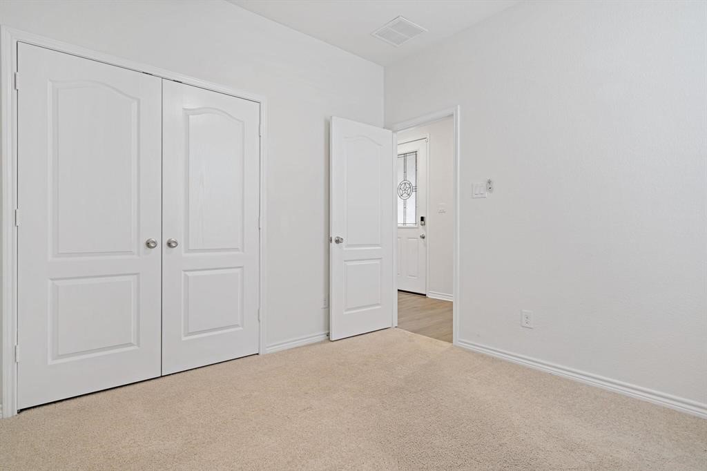 2632 Wesley Avenue Aubrey TX 76227