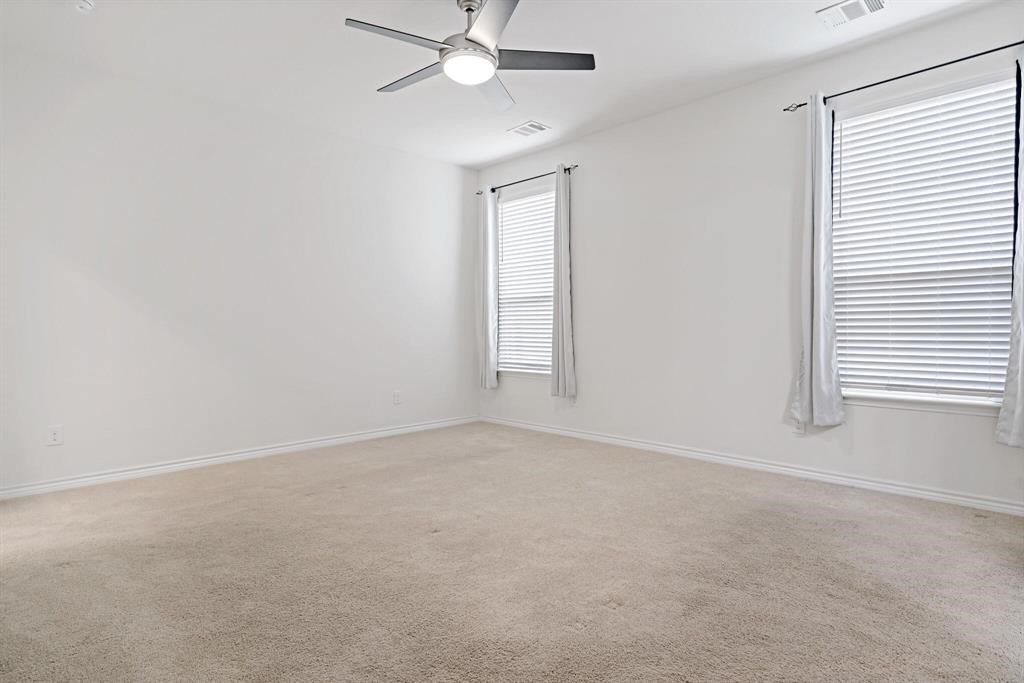 2632 Wesley Avenue Aubrey TX 76227