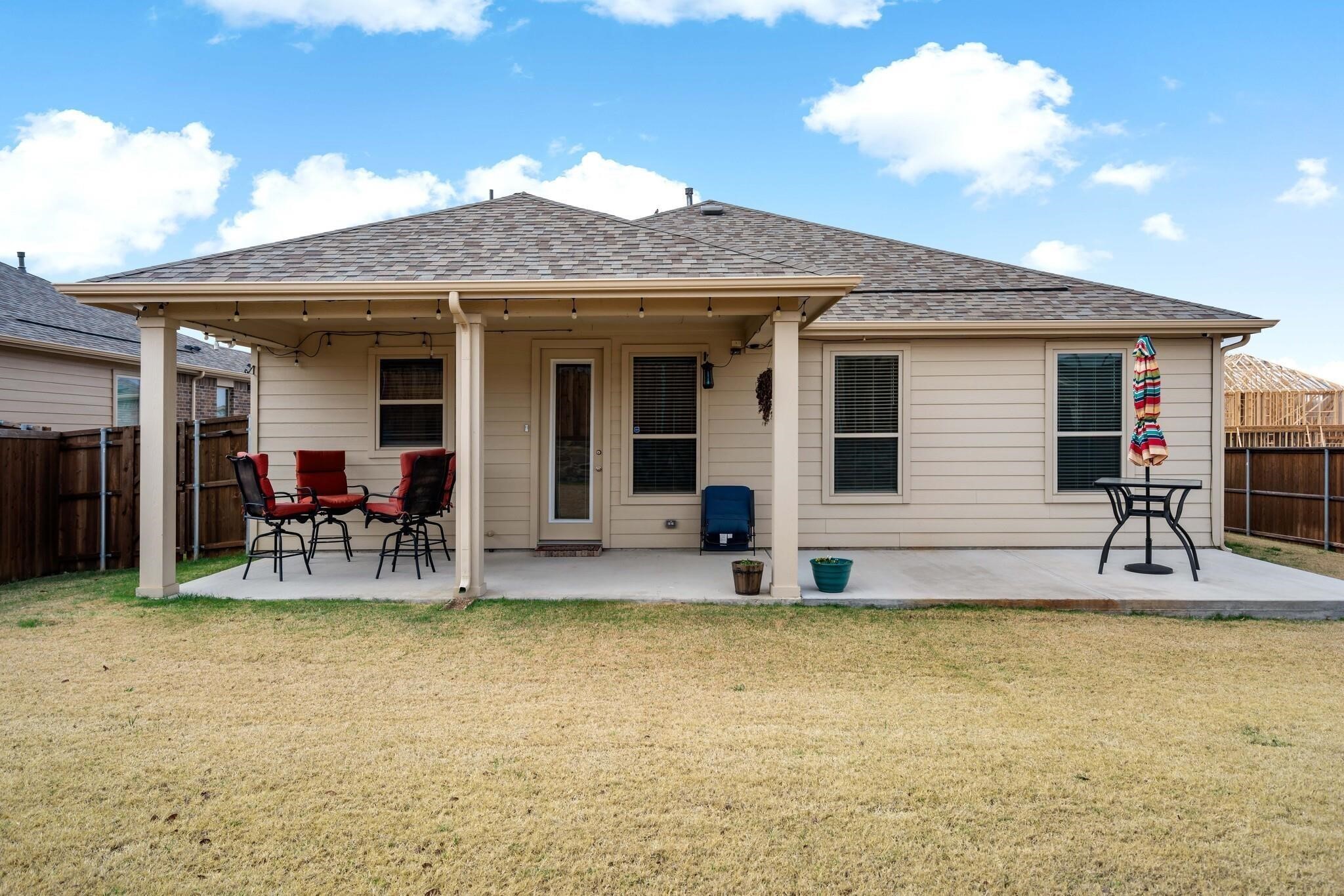2632 Wesley Avenue Aubrey TX 76227