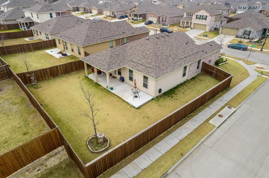 2632 Wesley Avenue Aubrey TX 76227