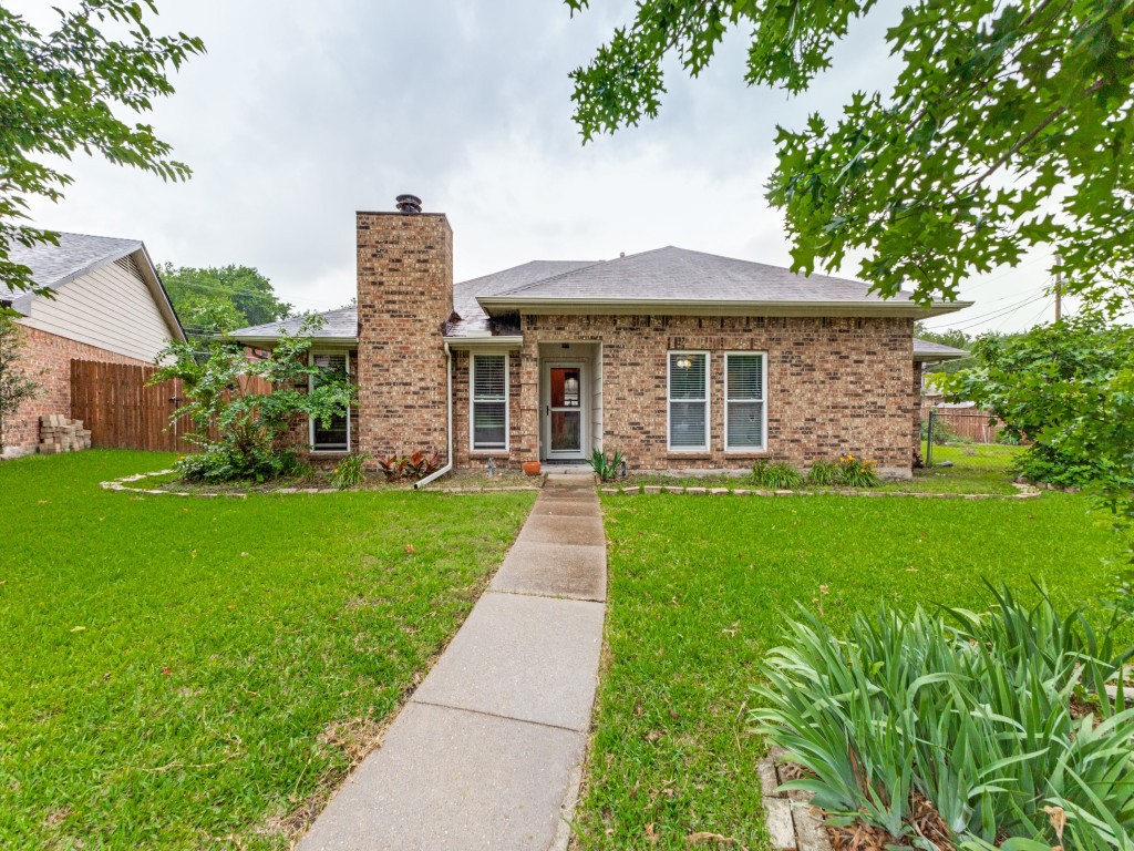 829 Broadmoor Drive Mesquite TX 75149