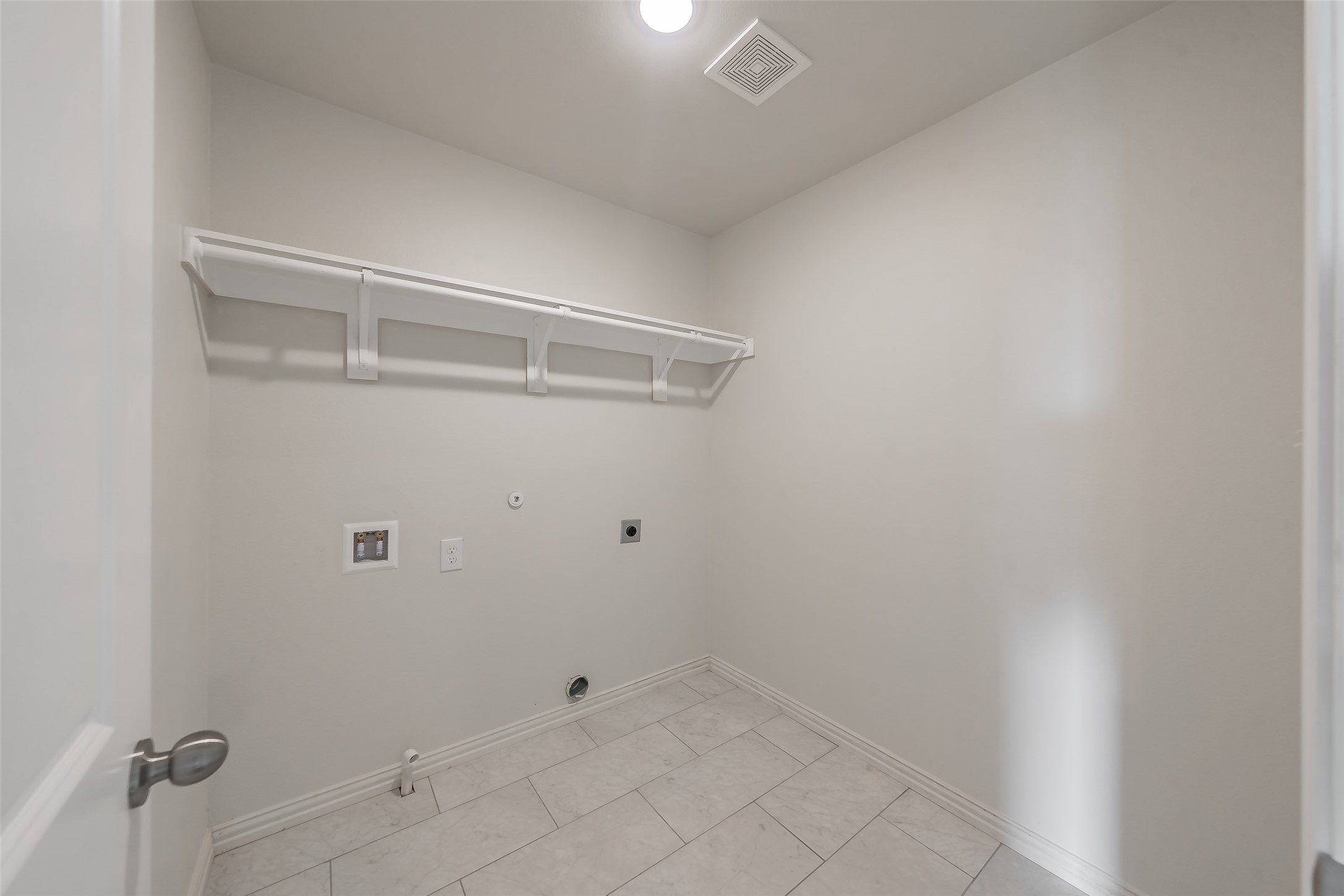 6215 Roby Drive Arlington TX 76001