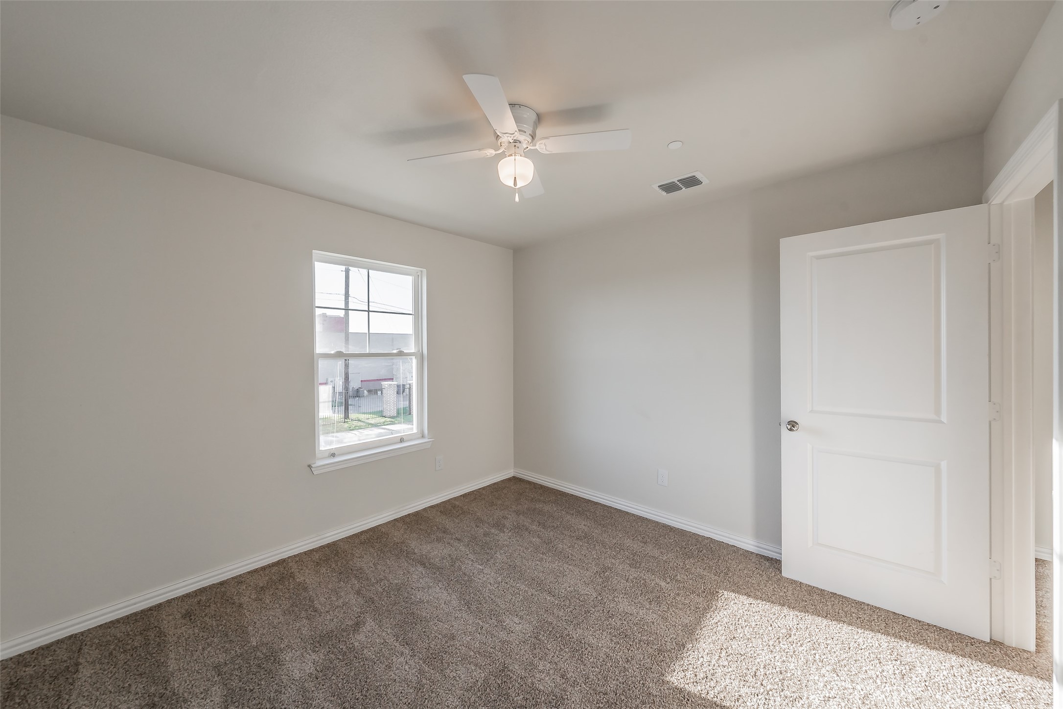 6215 Roby Drive Arlington TX 76001