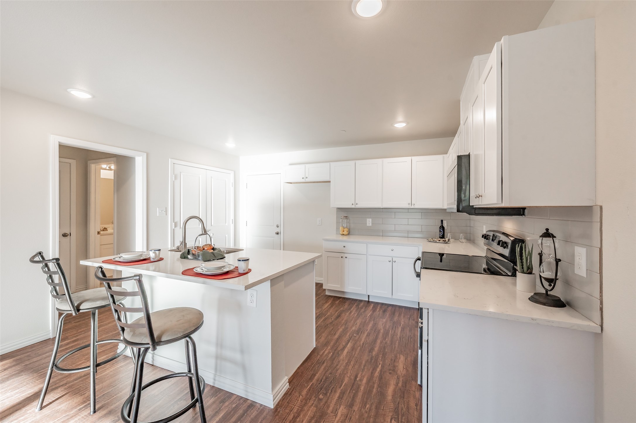 6215 Roby Drive Arlington TX 76001