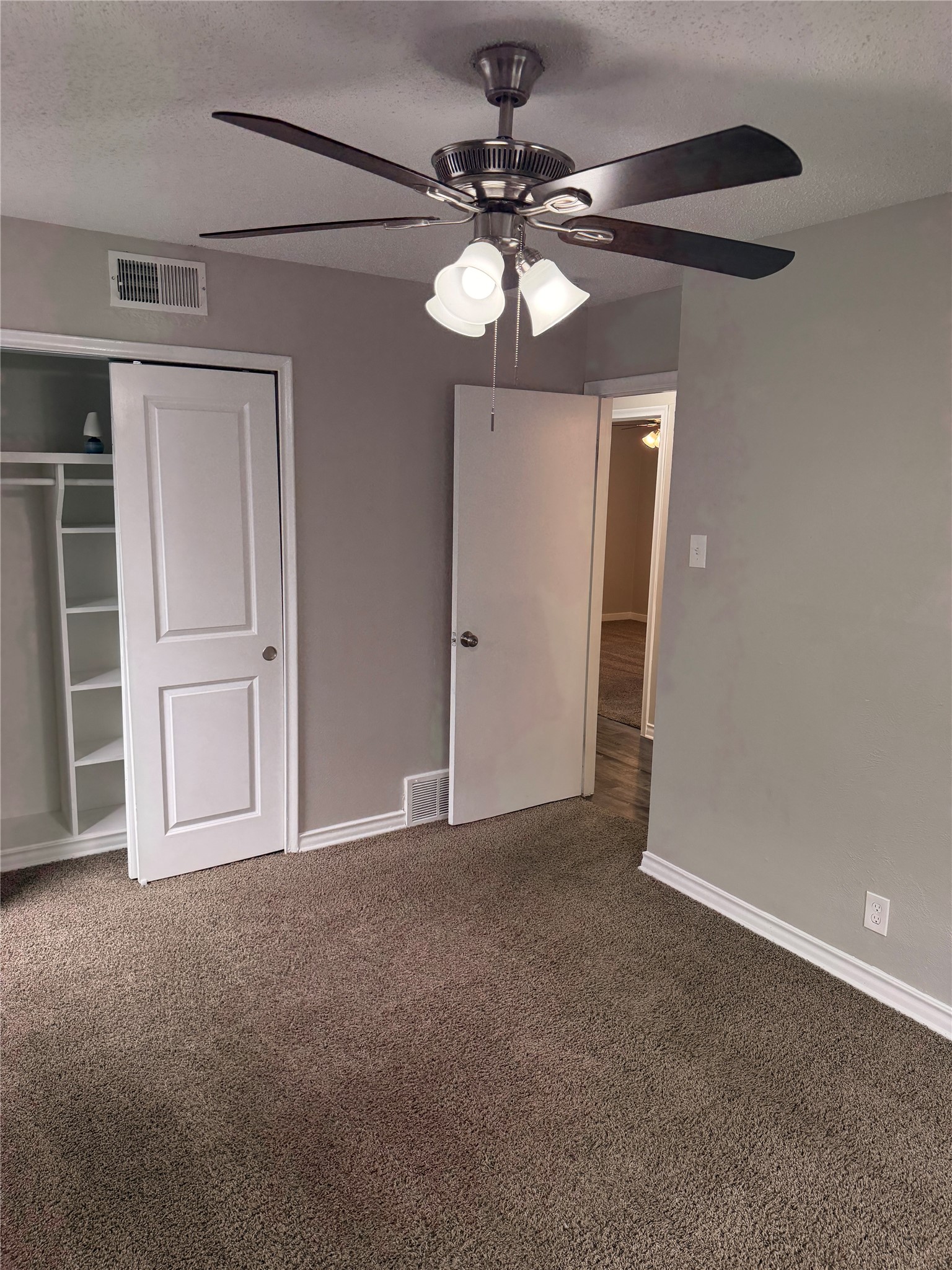 2514 Greenway Street Arlington TX 76010