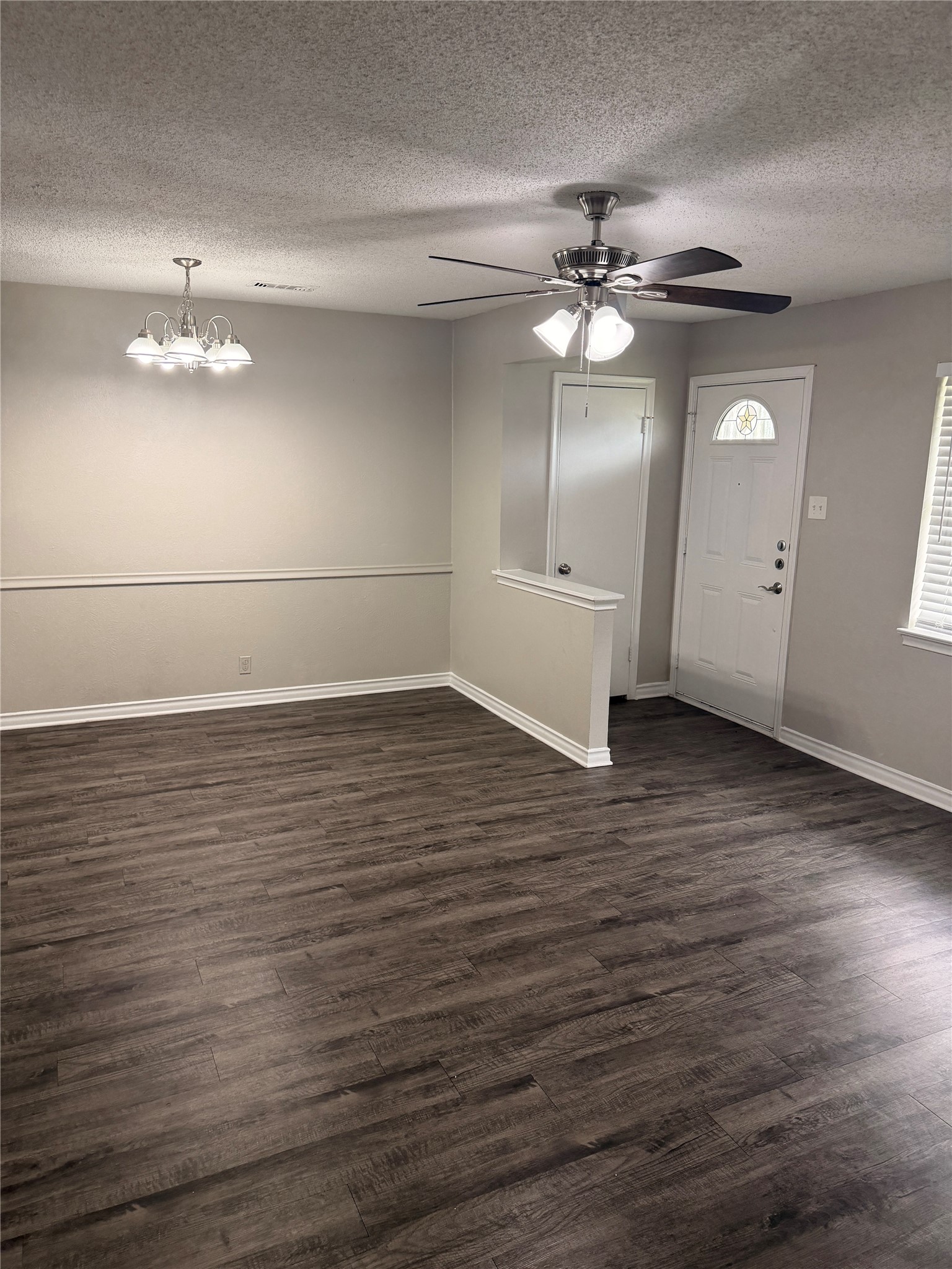 2514 Greenway Street Arlington TX 76010