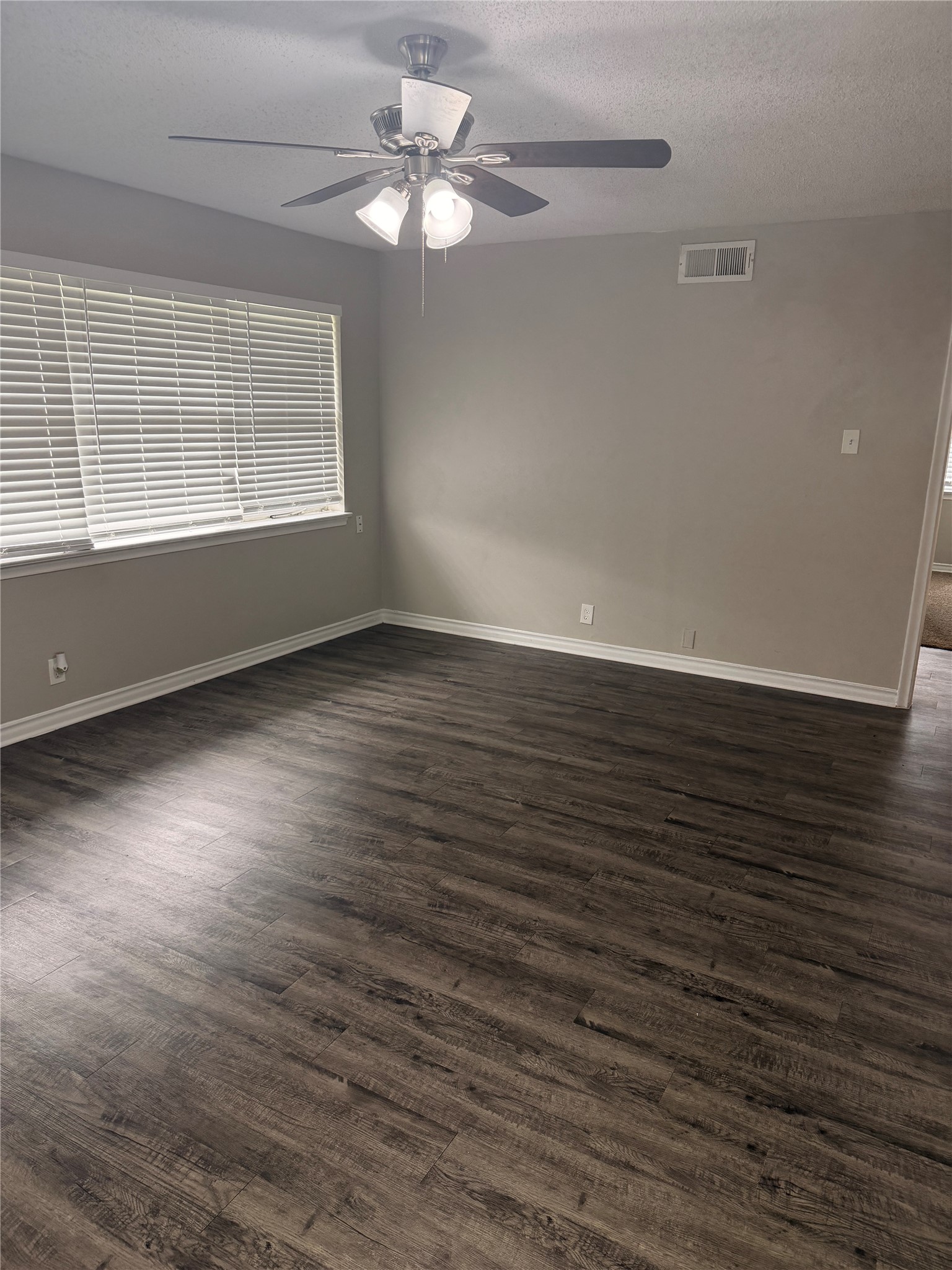 2514 Greenway Street Arlington TX 76010