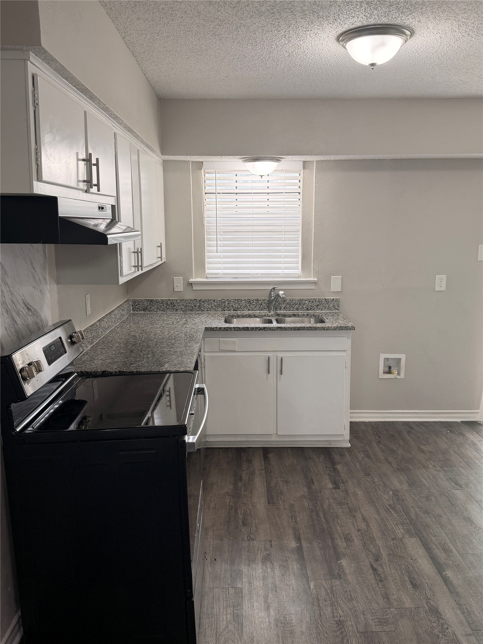 2514 Greenway Street Arlington TX 76010