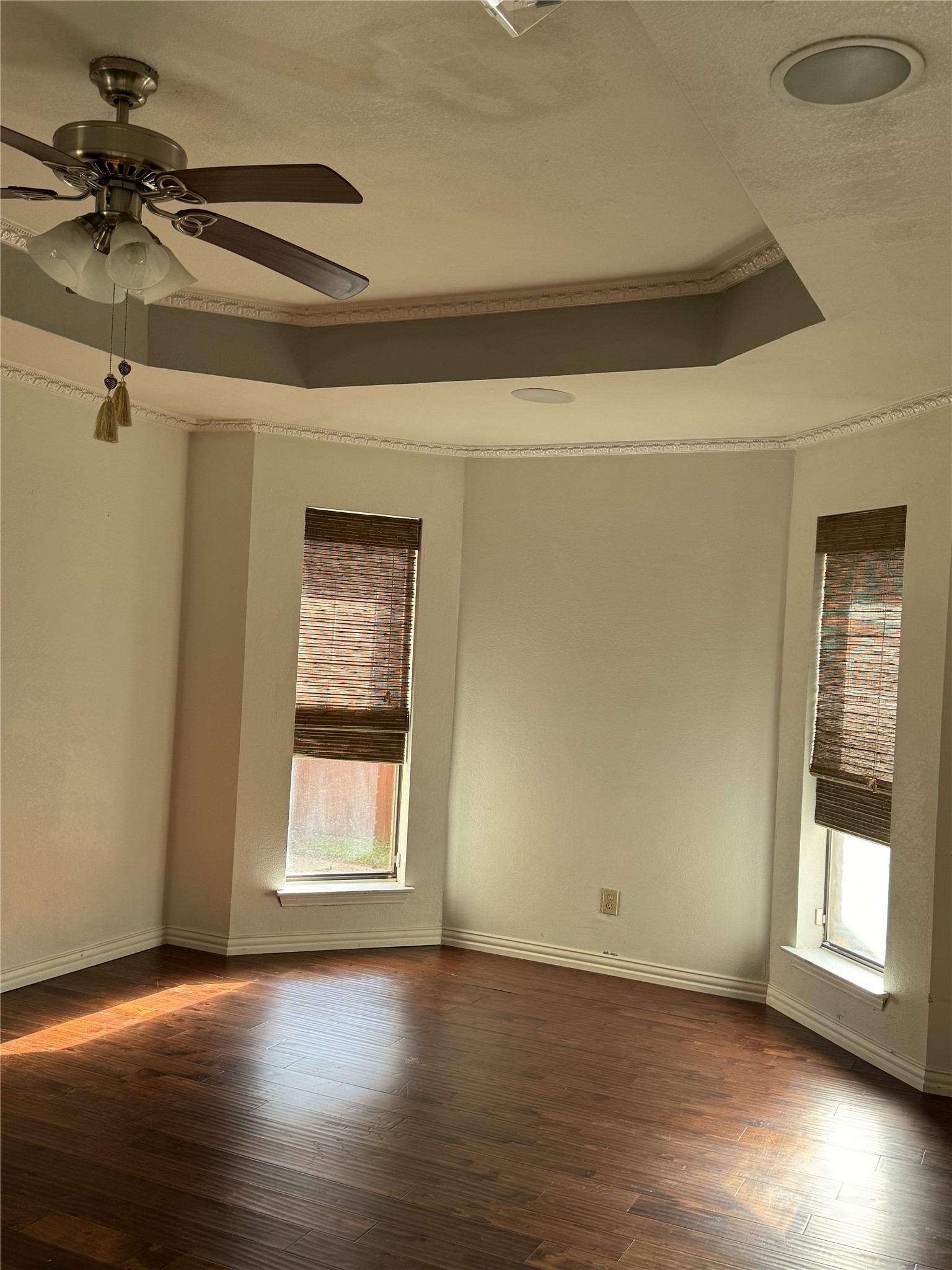 2907 Sweet Briar Street Grapevine TX 76051
