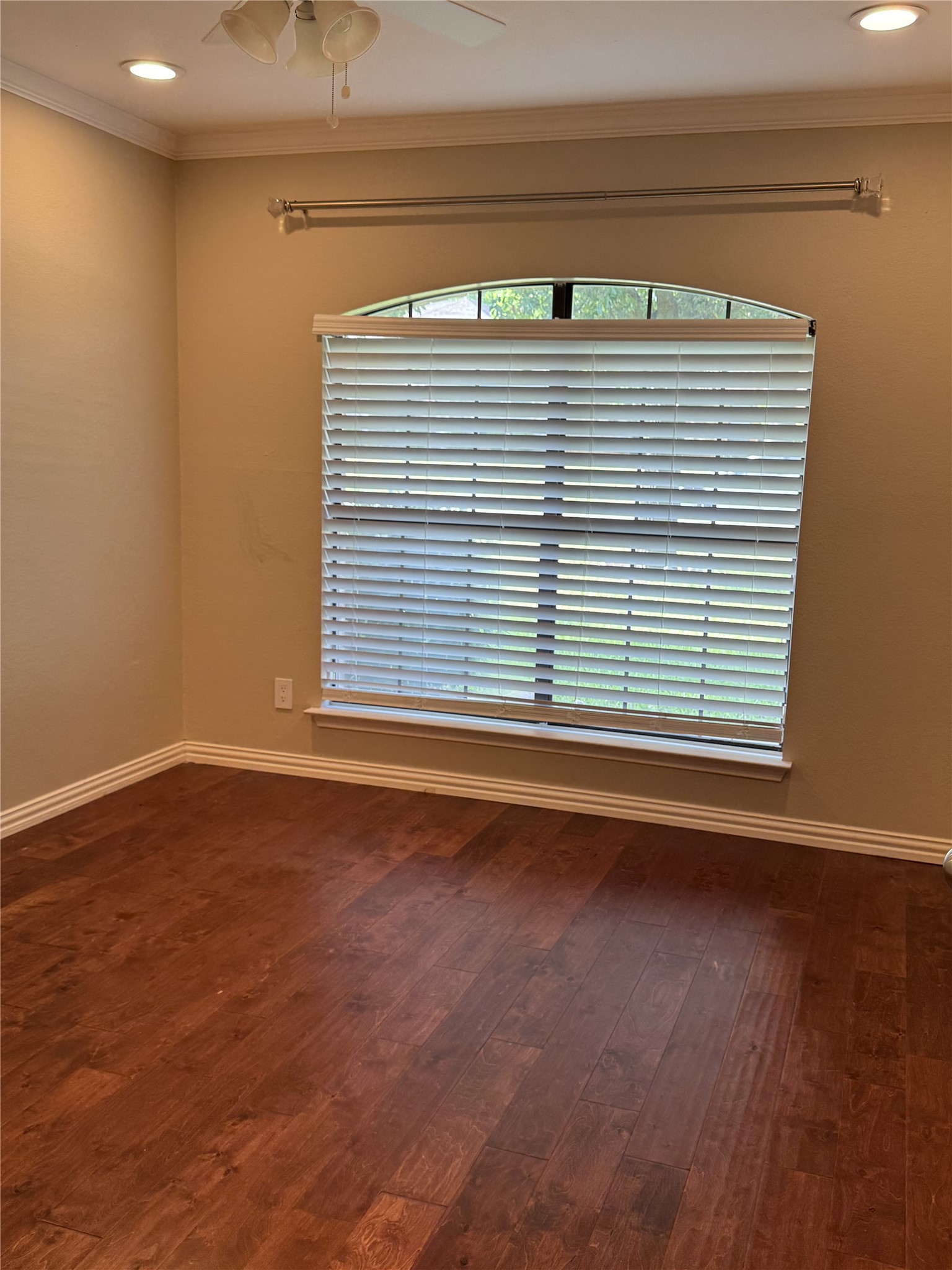 2907 Sweet Briar Street Grapevine TX 76051
