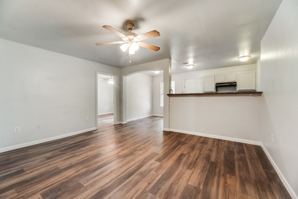 2526 Exeter Avenue Dallas TX 75216