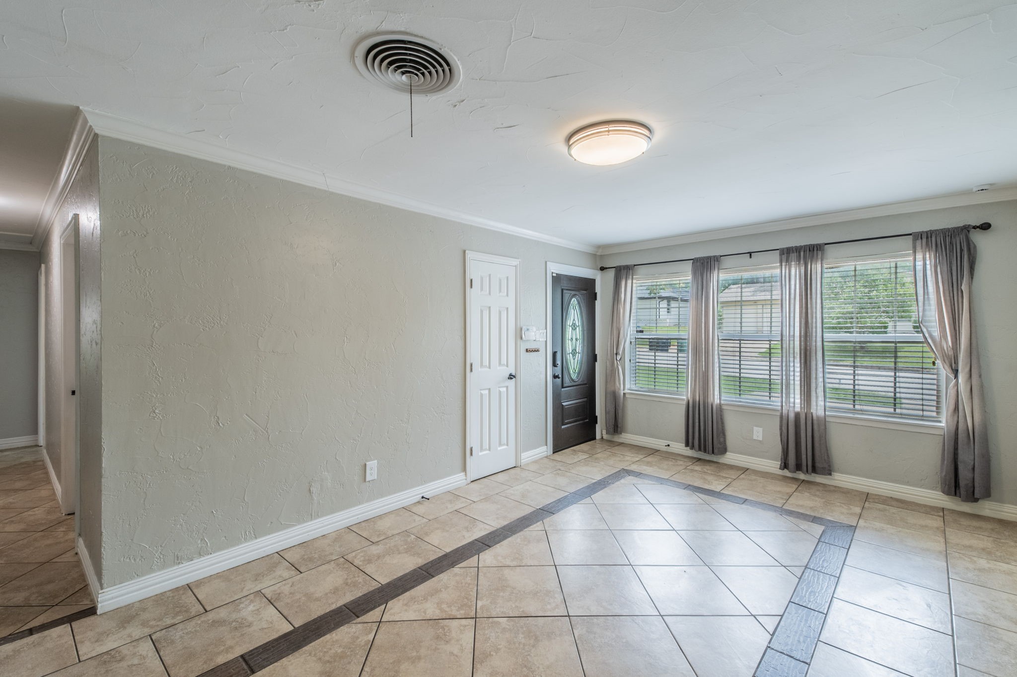 7824 Davenport Avenue Fort Worth TX 76116
