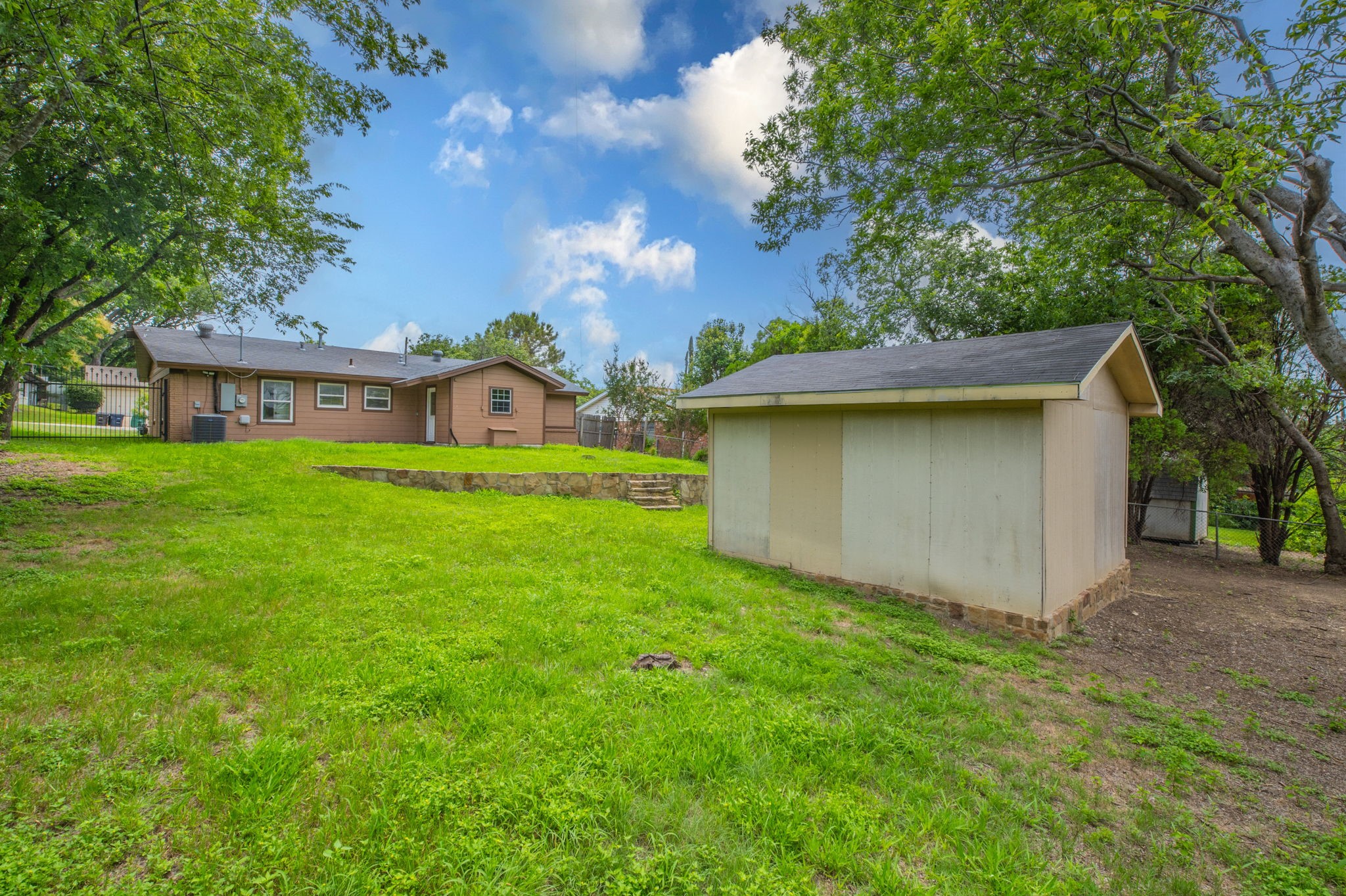7824 Davenport Avenue Fort Worth TX 76116