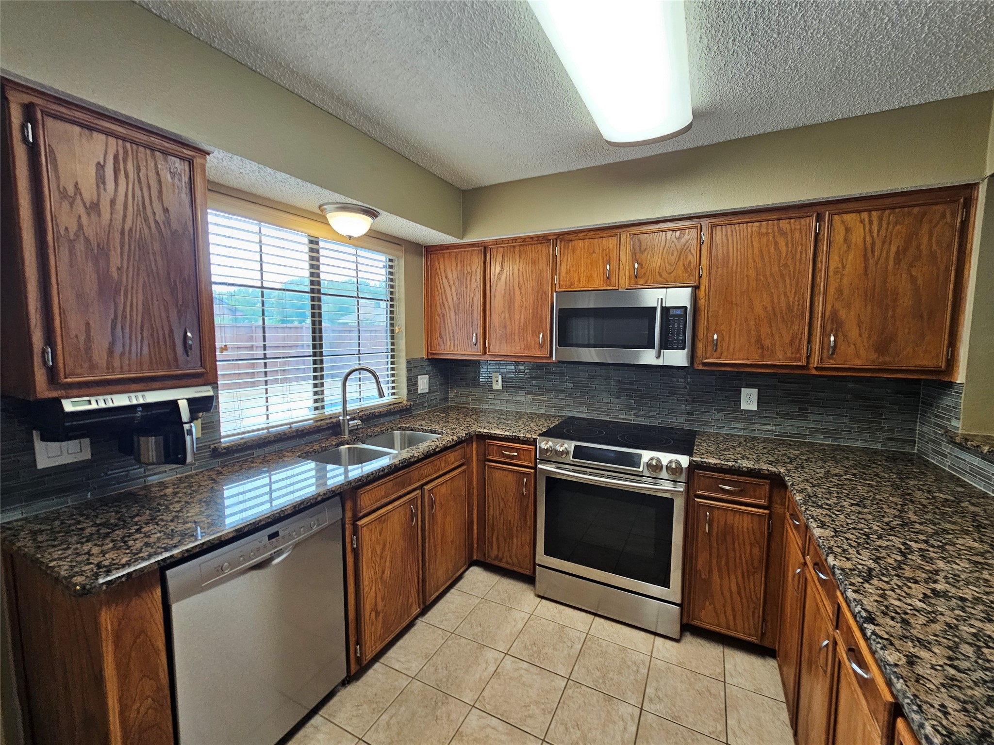 602 Prairie Dell Street Lewisville TX 75067
