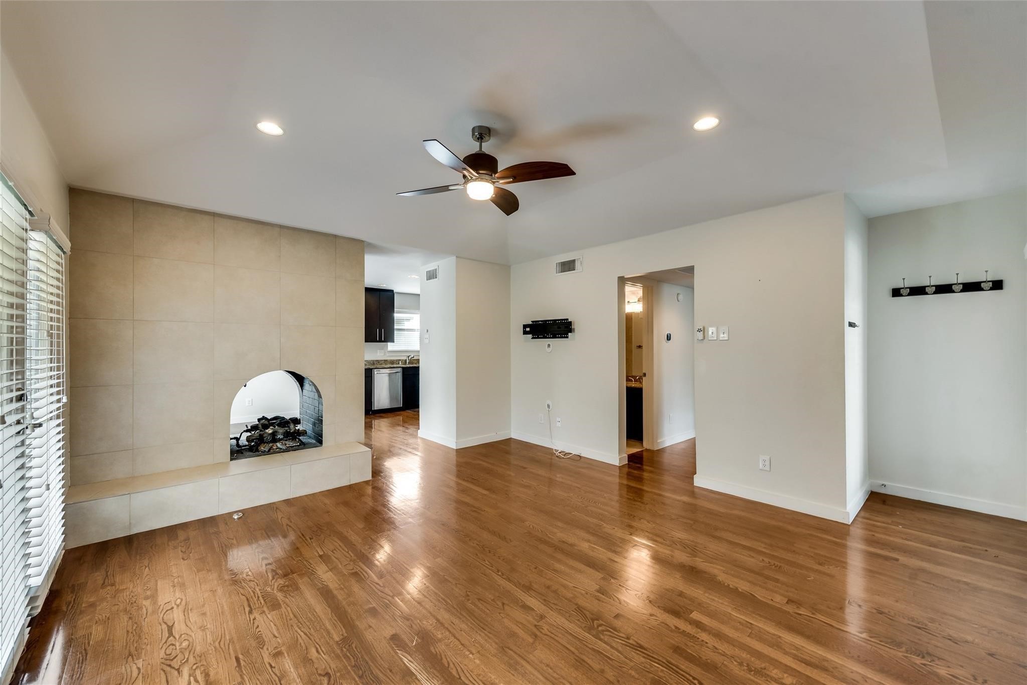5806 Birchbrook Drive Dallas TX 75206