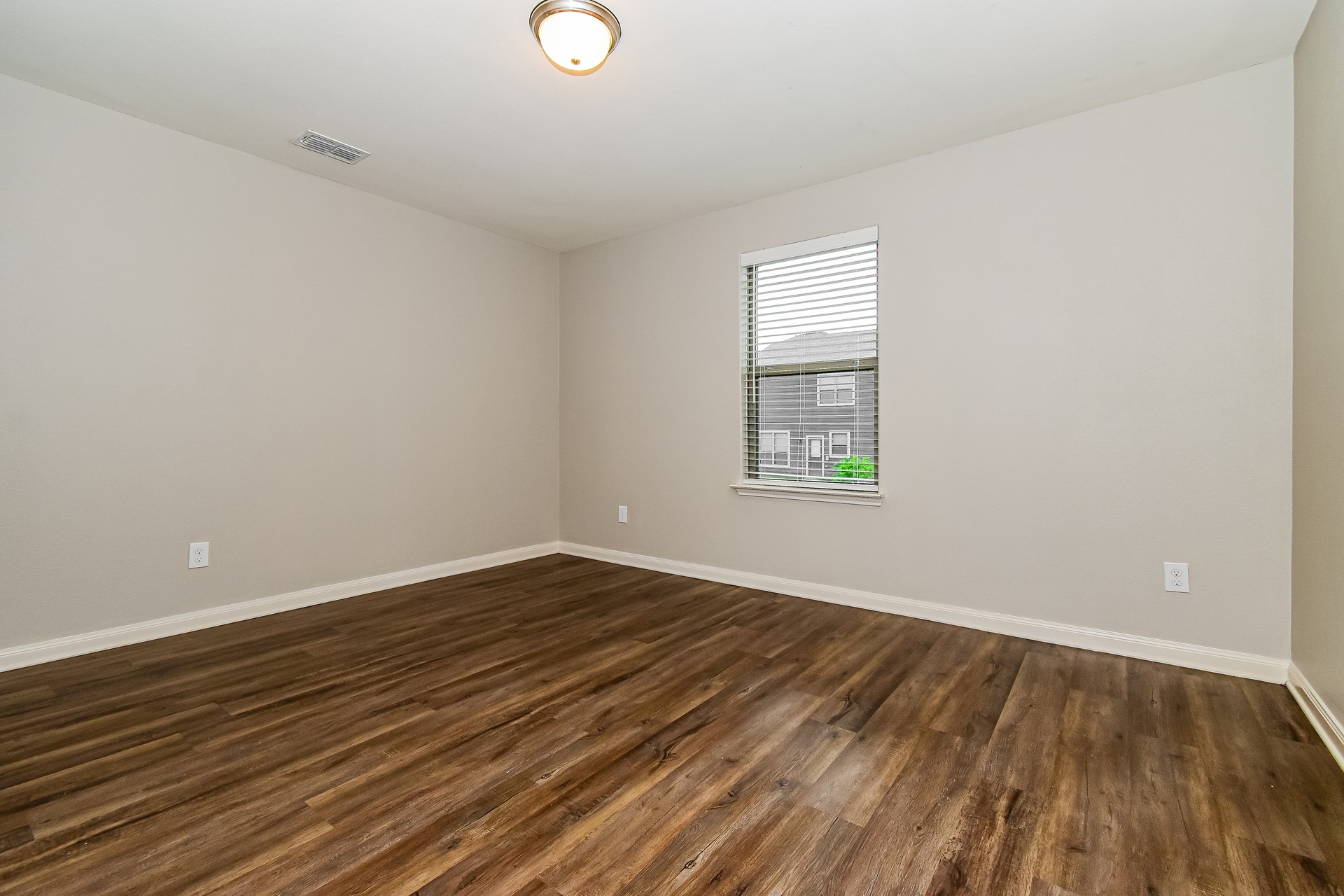 14267 Chaps Drive Dallas TX 75253