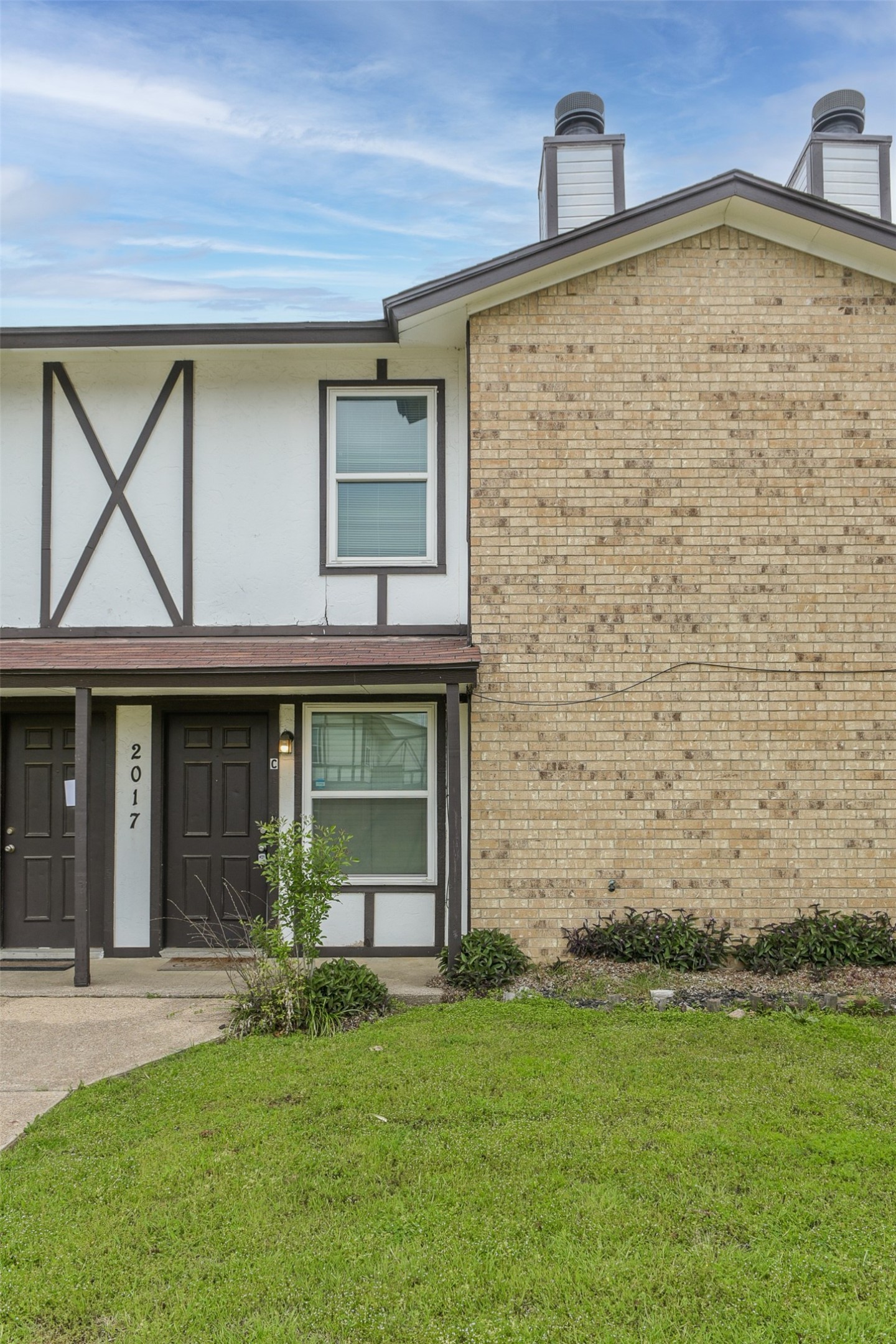 2017 Paisley Drive Arlington TX 76015
