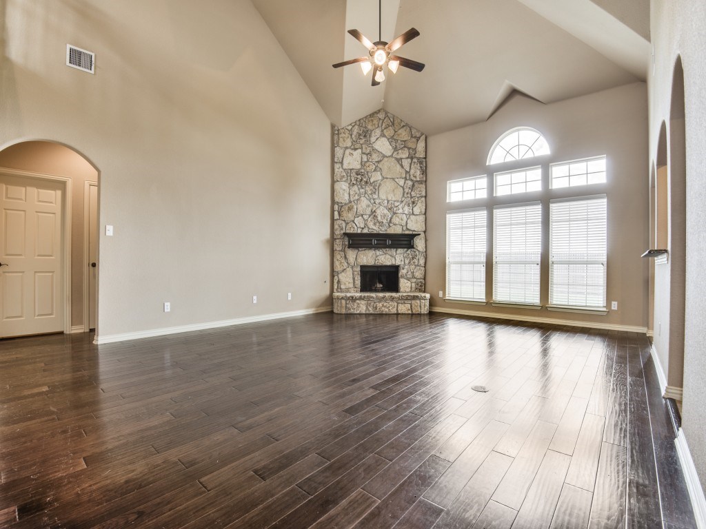 12112 Abernathy Circle Mckinney TX 75071
