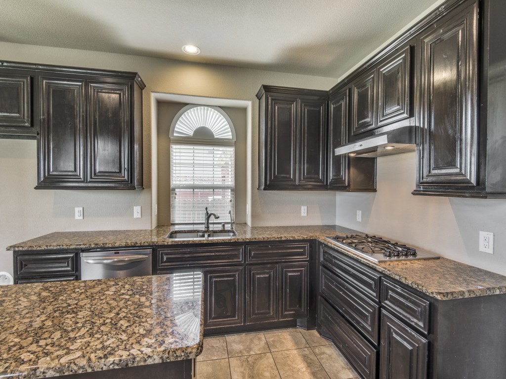 12112 Abernathy Circle Mckinney TX 75071