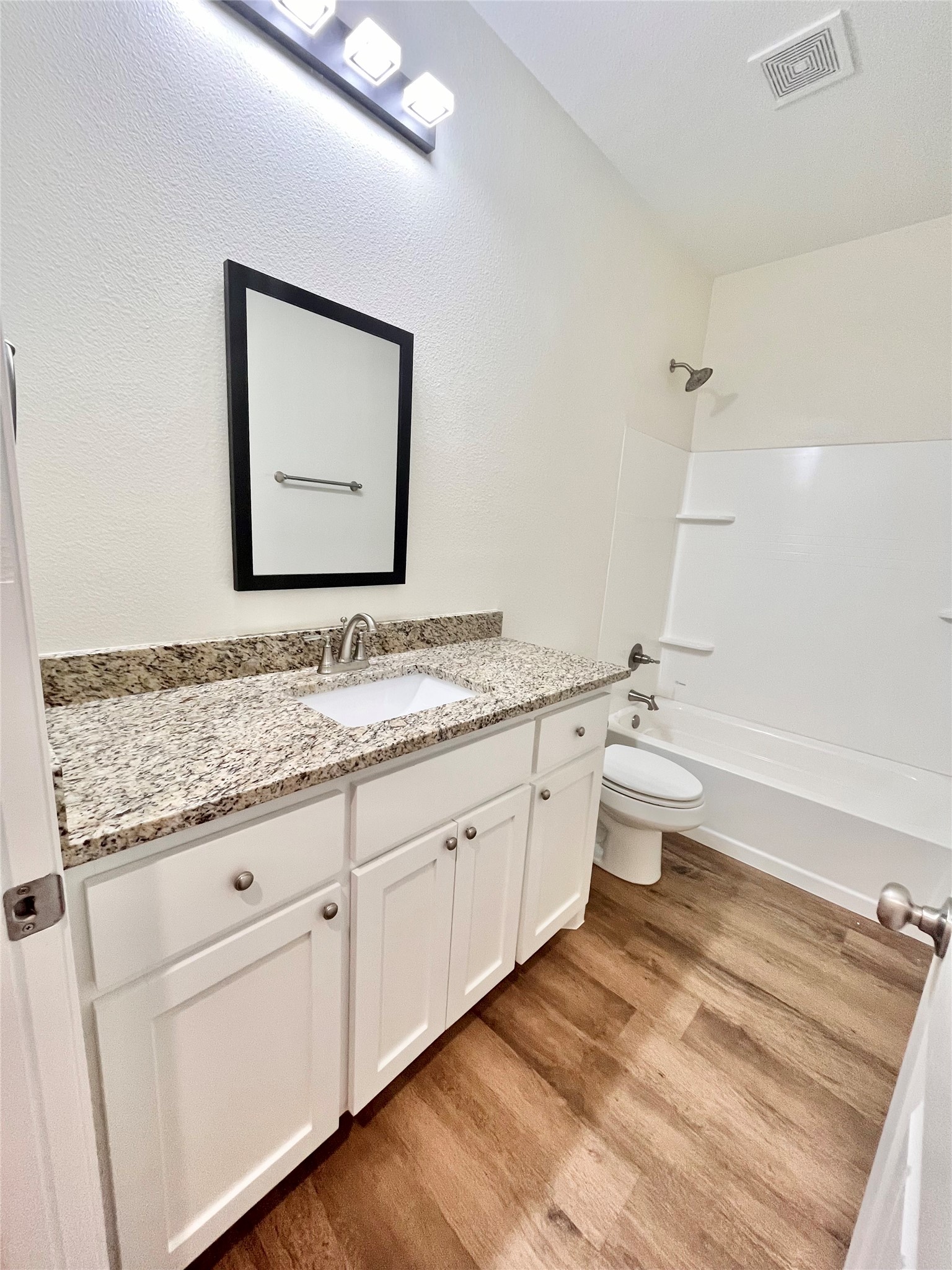 523 E Hanna Road Denison TX 75021