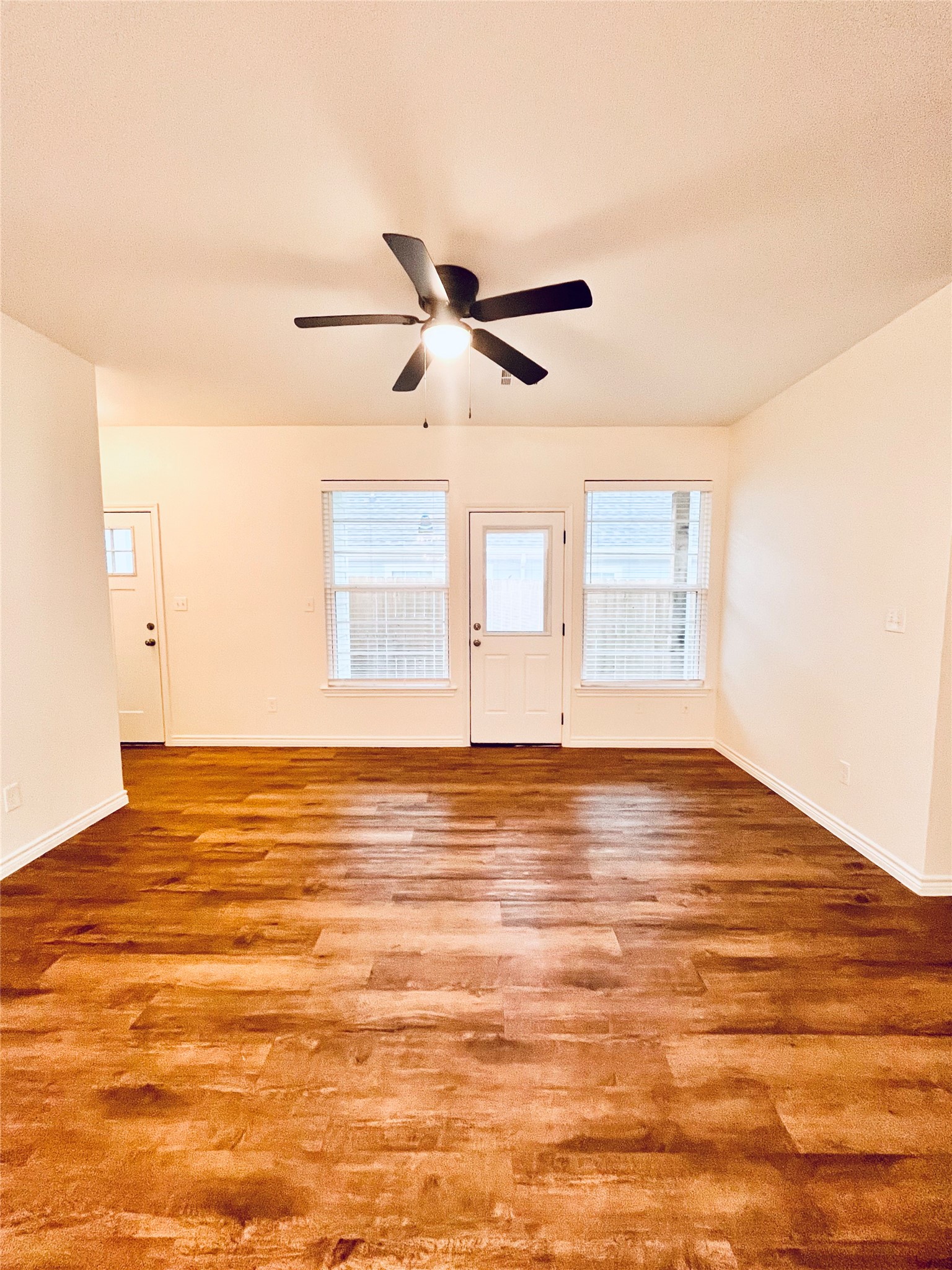 523 E Hanna Road Denison TX 75021