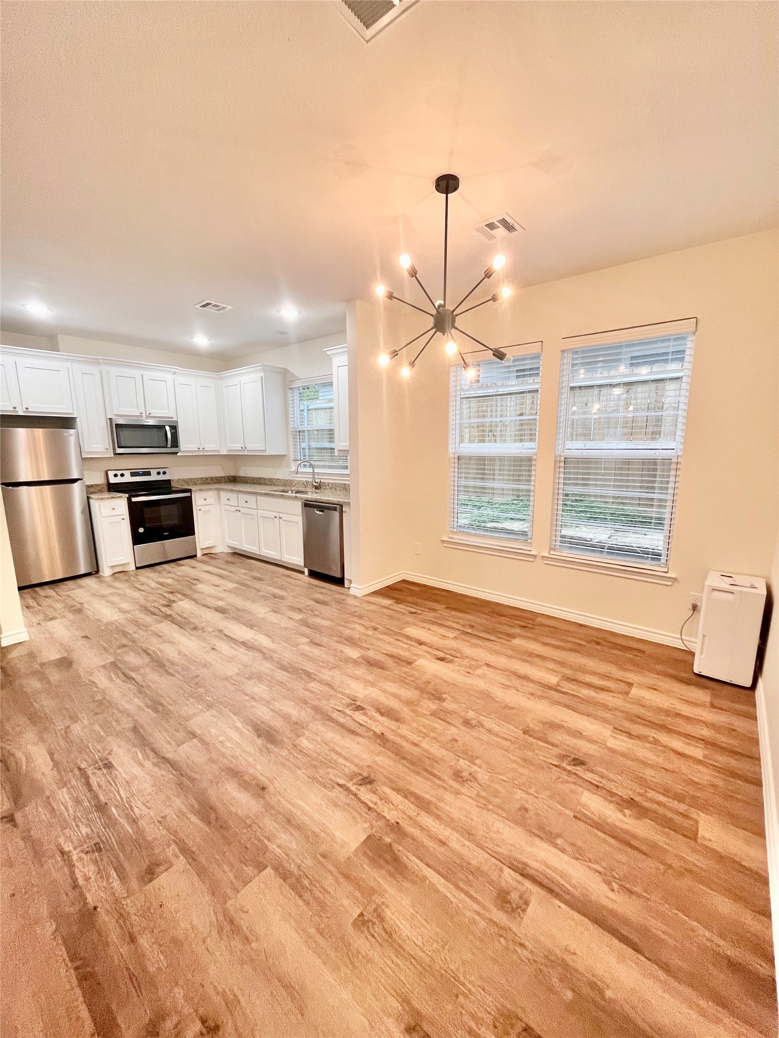 523 E Hanna Road Denison TX 75021