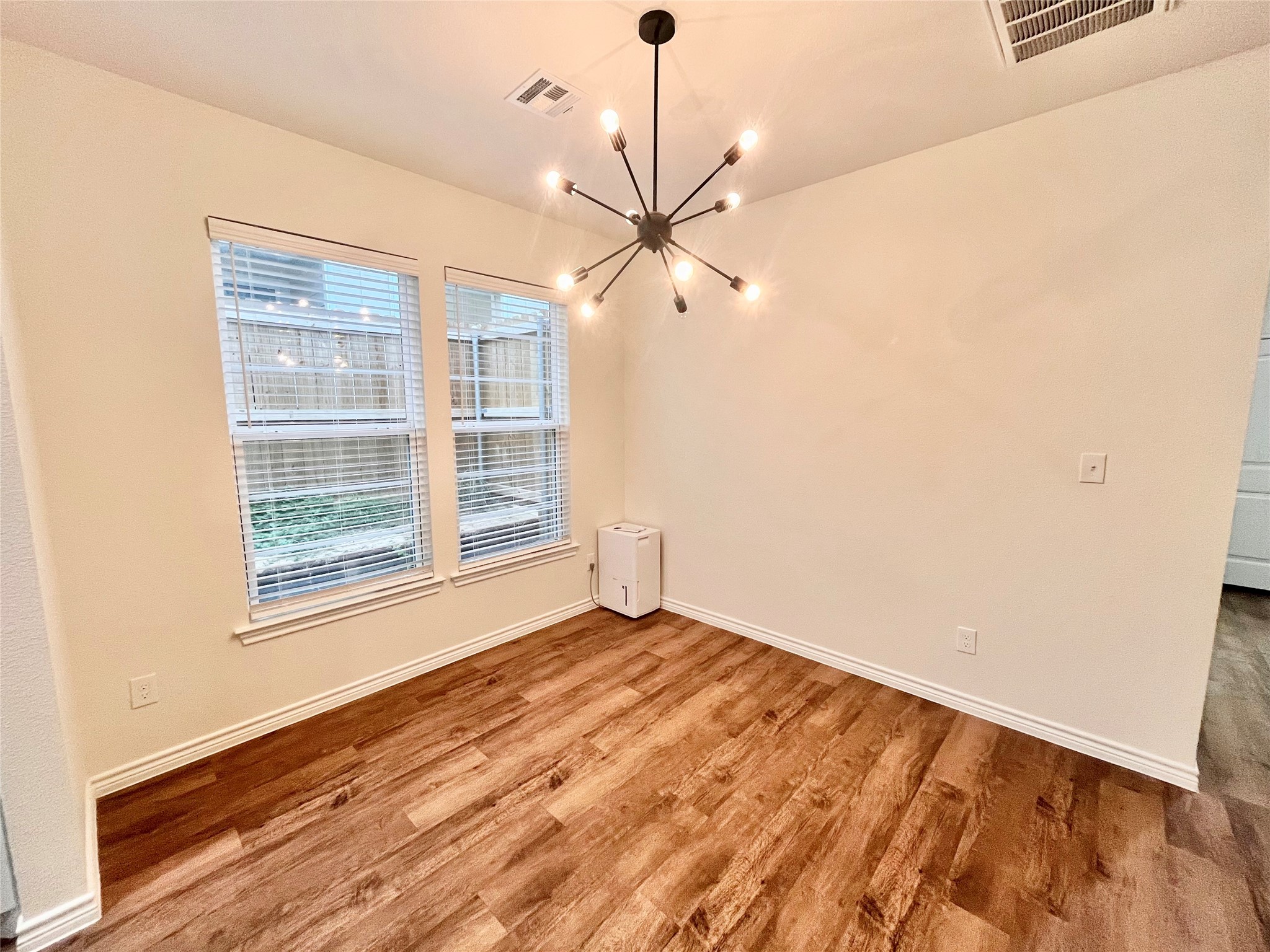 523 E Hanna Road Denison TX 75021