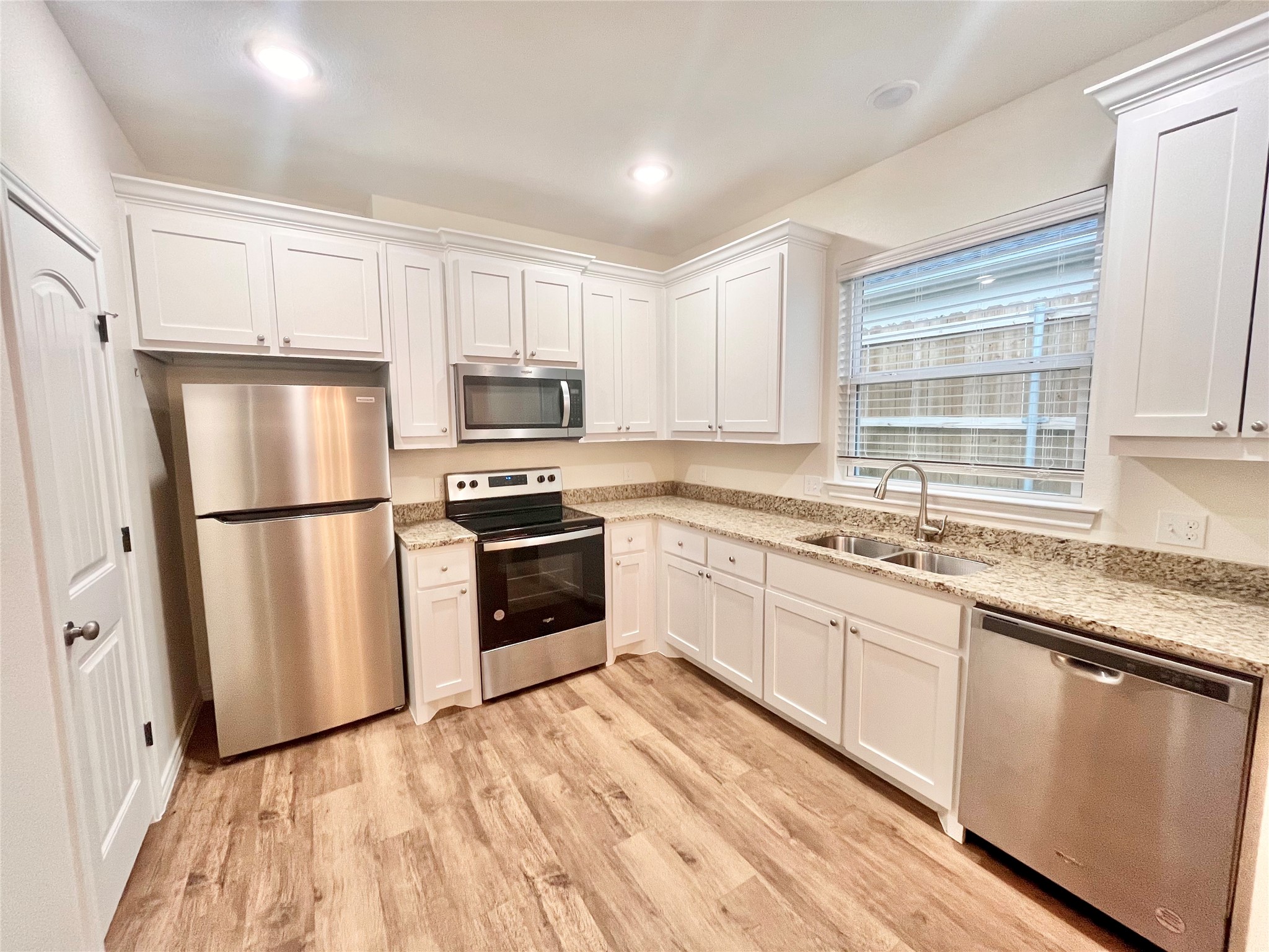 523 E Hanna Road Denison TX 75021