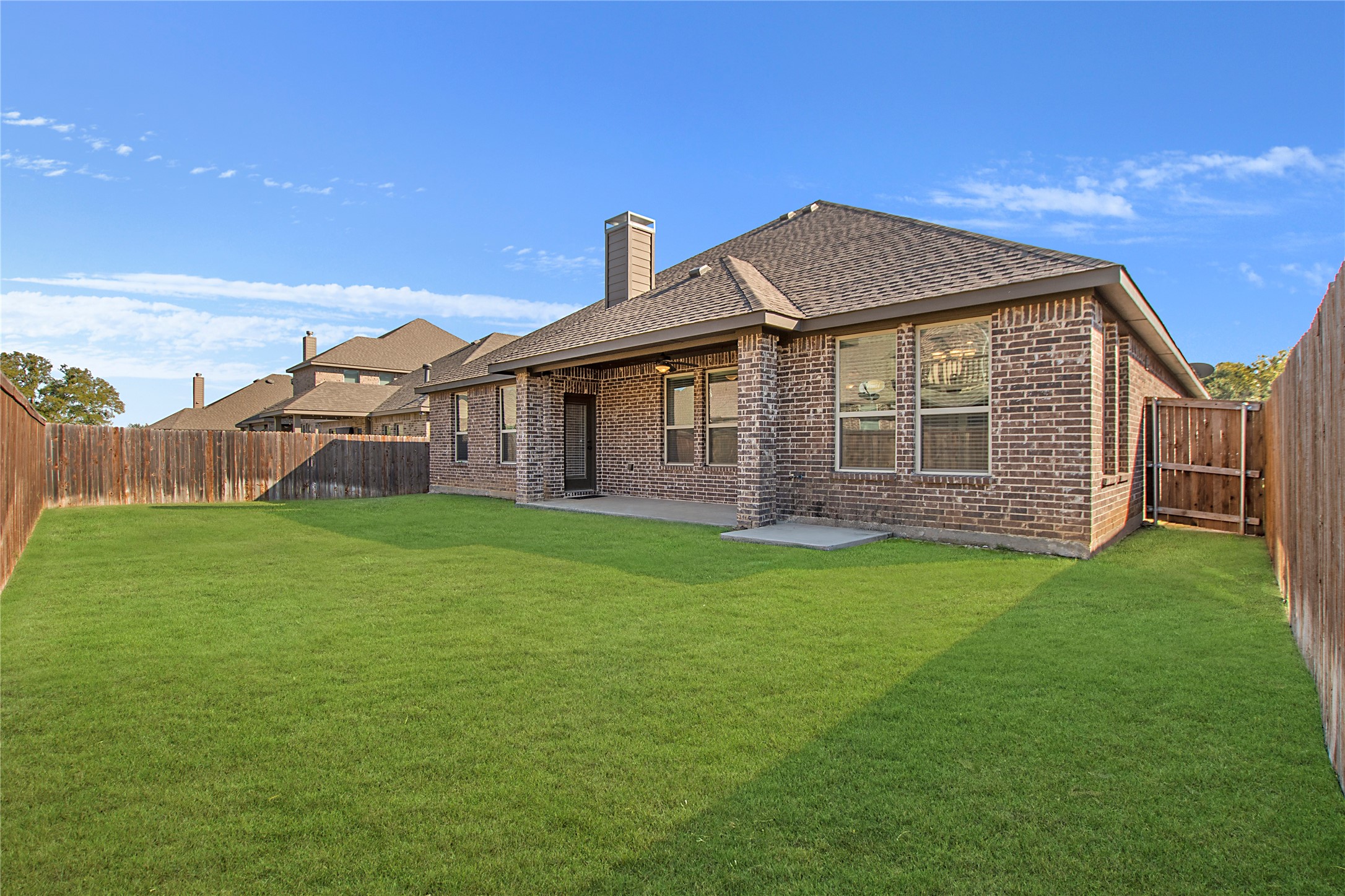 2811 Diamond Ridge Drive Arlington TX 76001