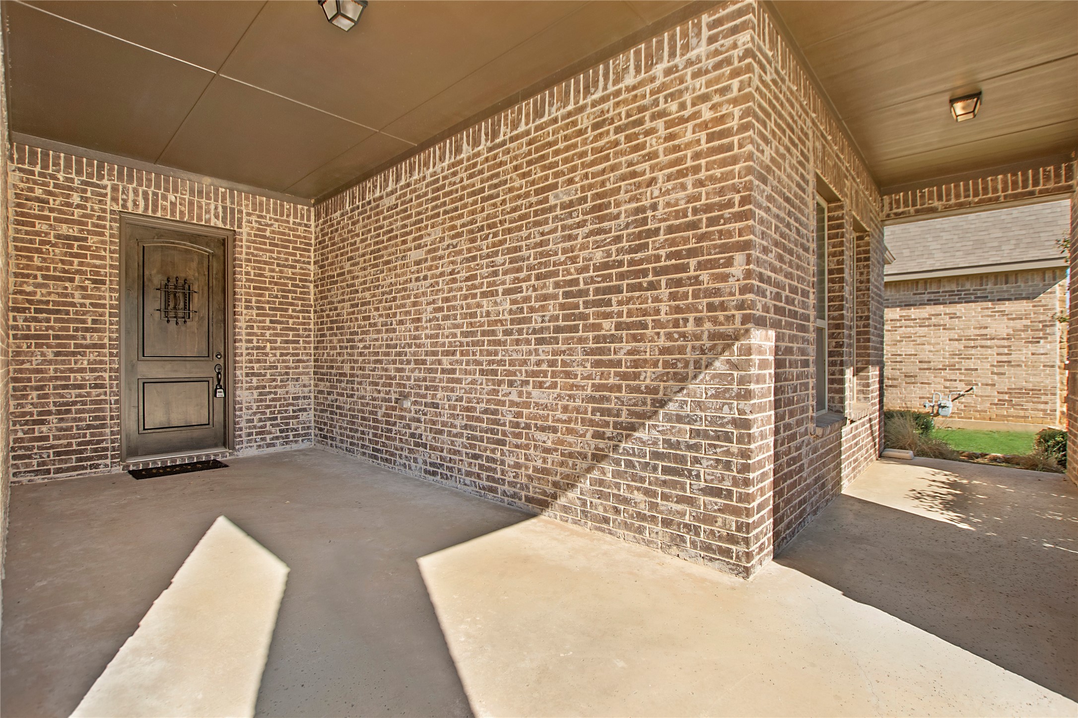 2811 Diamond Ridge Drive Arlington TX 76001