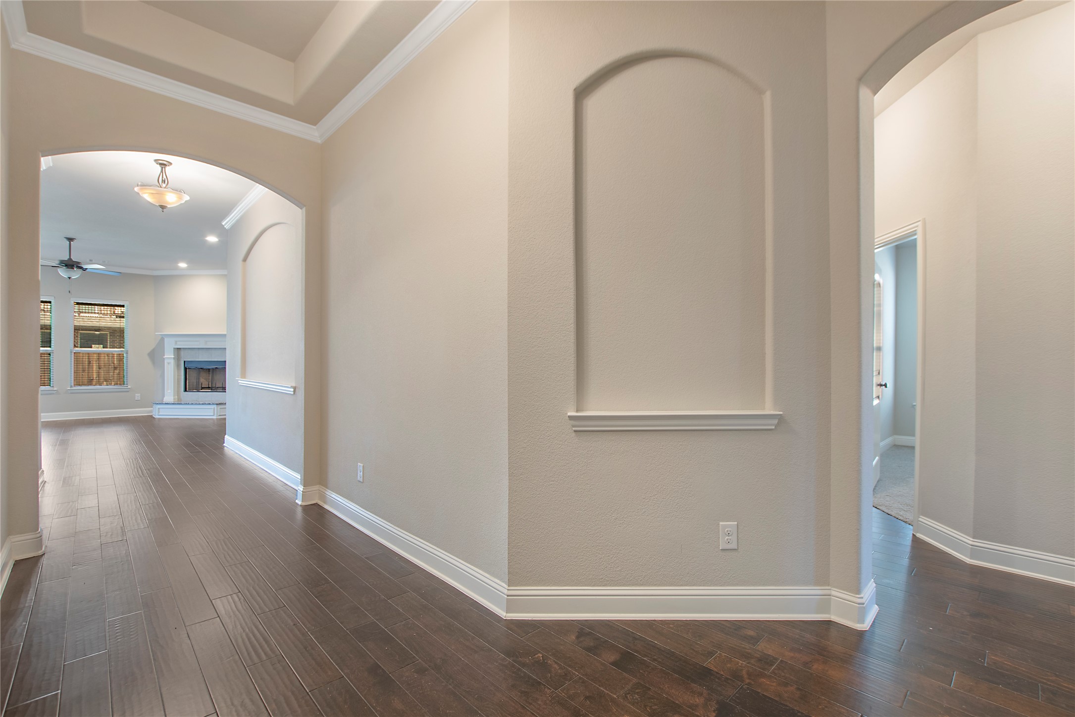 2811 Diamond Ridge Drive Arlington TX 76001
