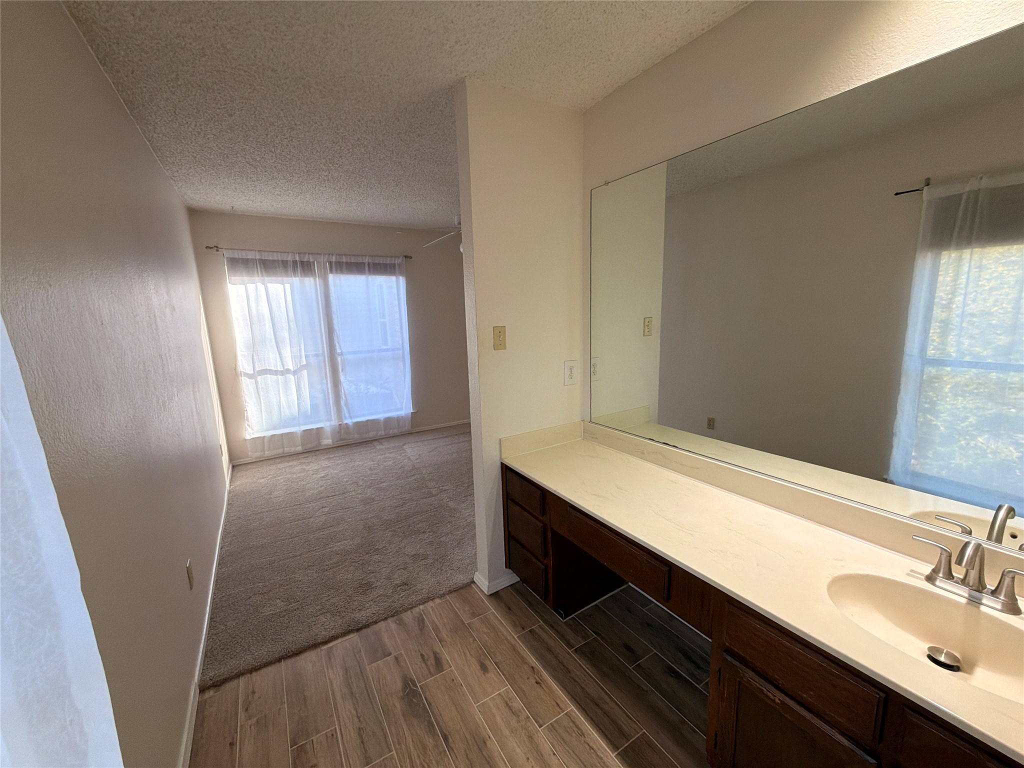 2327 Torrington Drive Arlington TX 76012