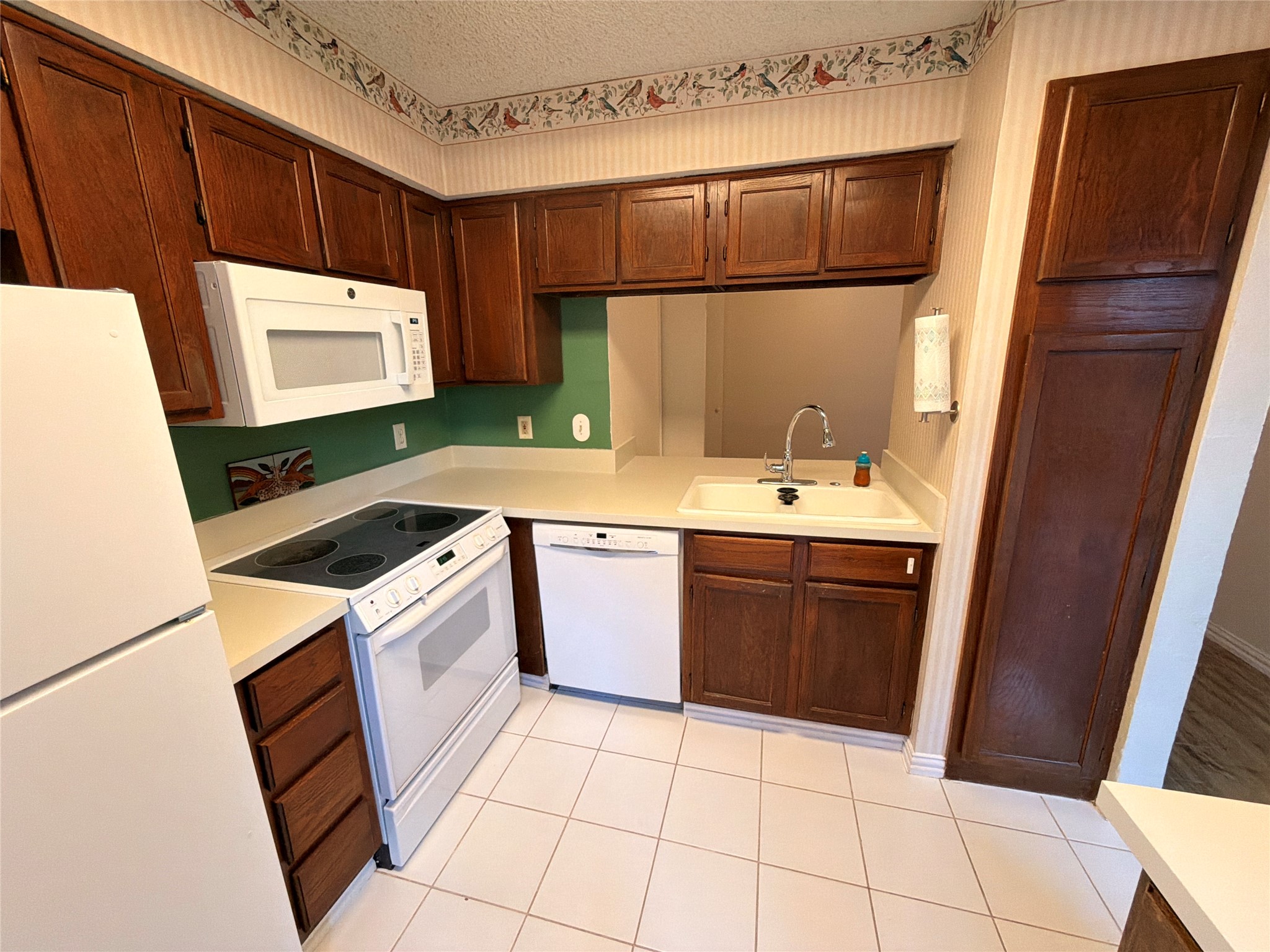 2327 Torrington Drive Arlington TX 76012