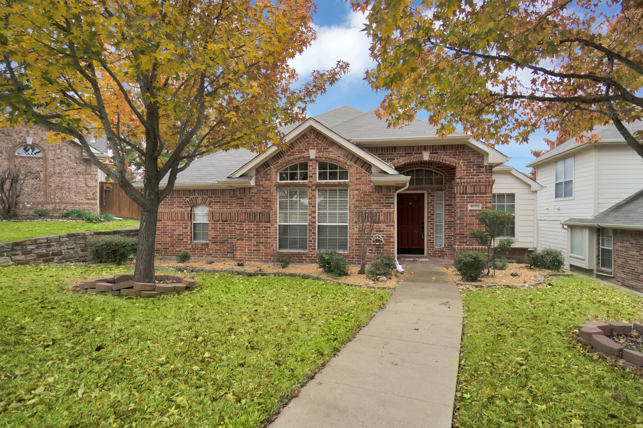 1695 Cresthill Drive Rockwall TX 75087