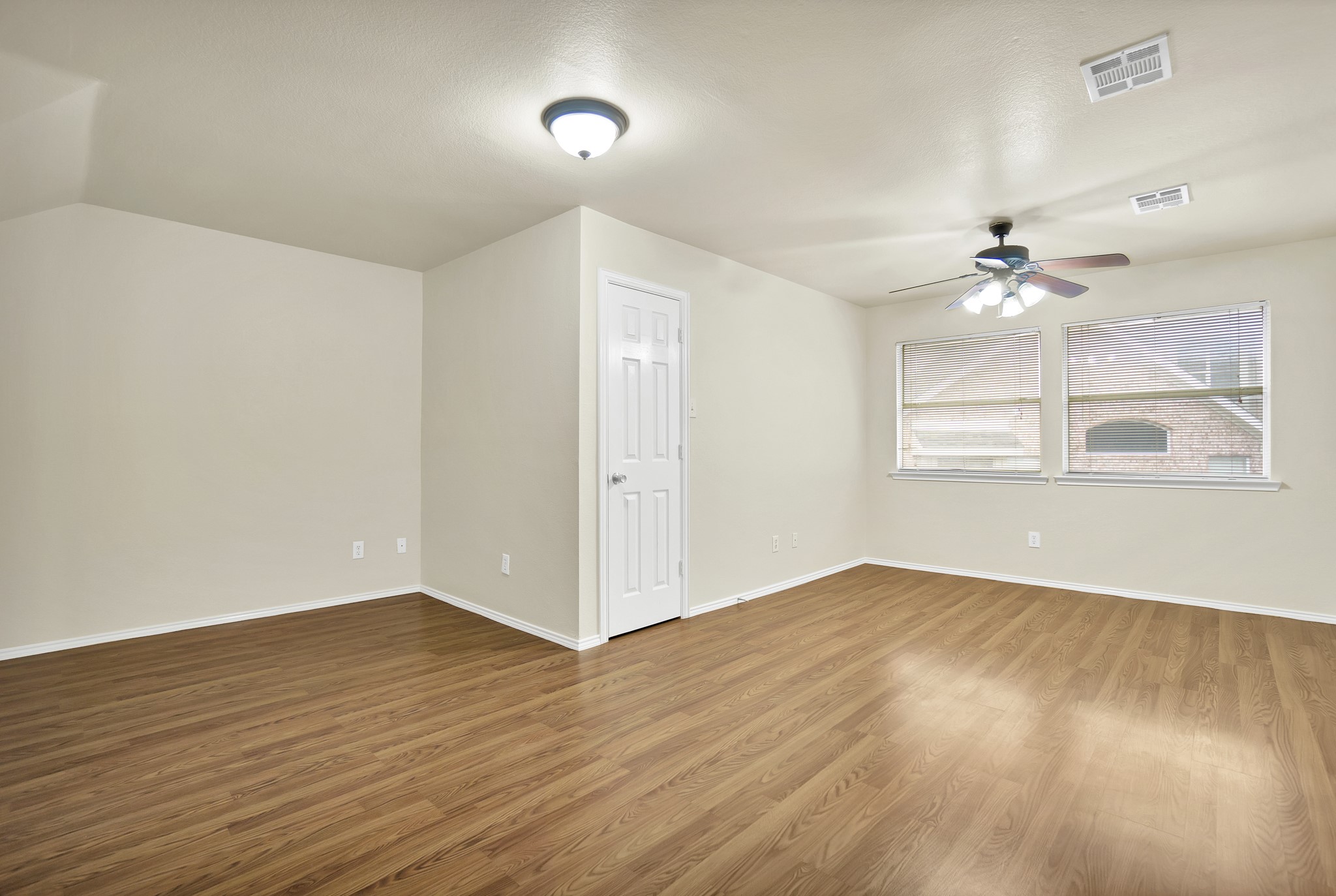 1695 Cresthill Drive Rockwall TX 75087