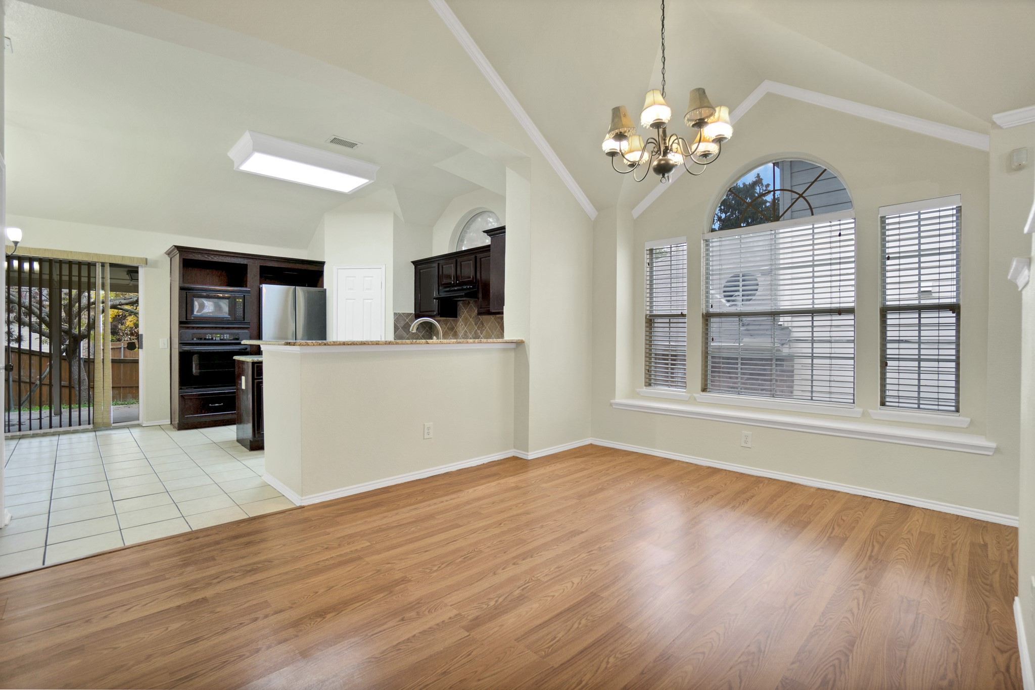 1695 Cresthill Drive Rockwall TX 75087