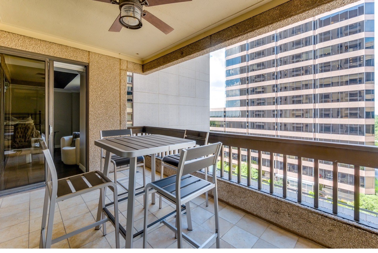 5909 Luther Lane Dallas TX 75225