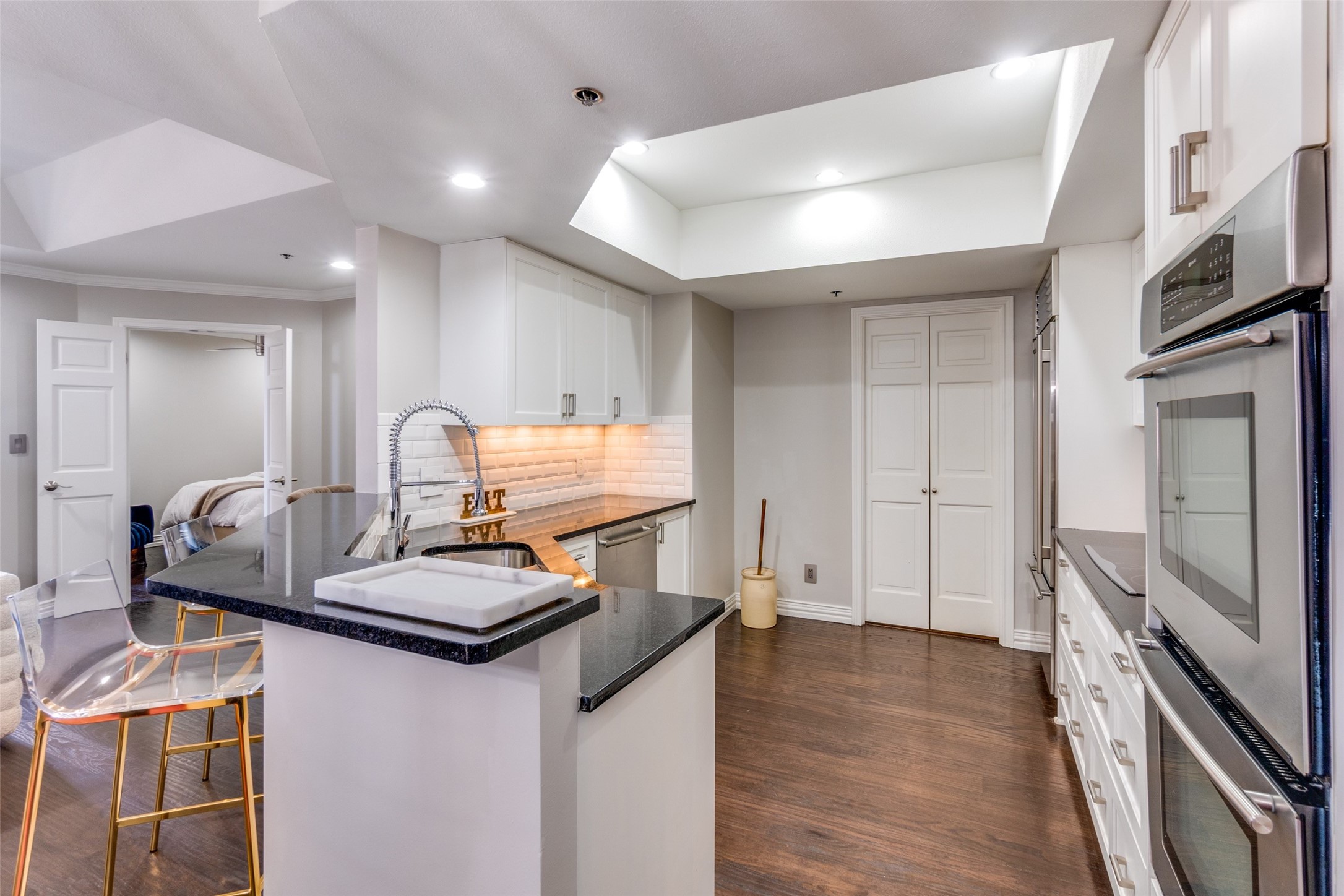5909 Luther Lane Dallas TX 75225