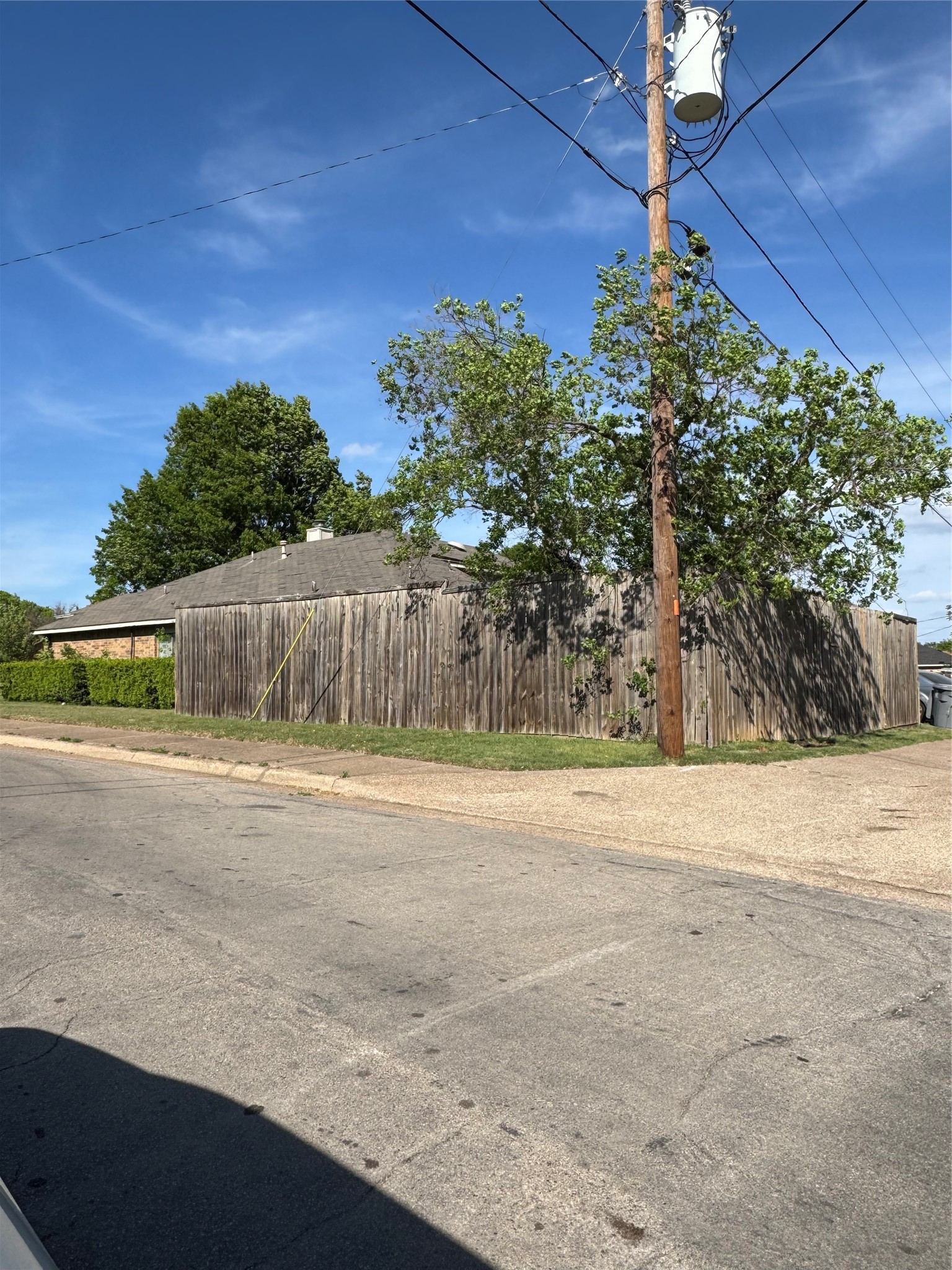 5824 Emrose Terrace Dallas TX 75227