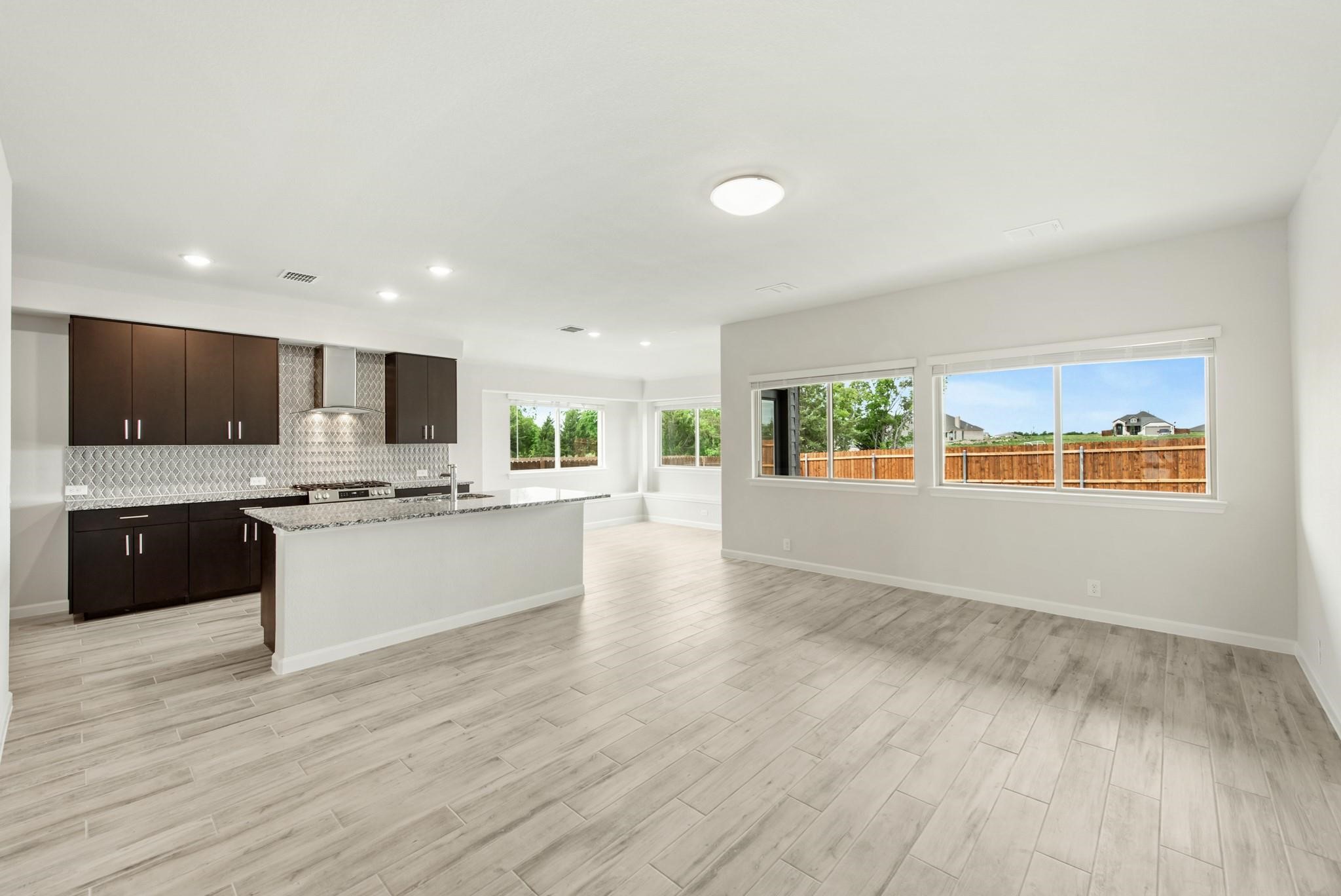 920 Elk Ridge Run Godley TX 76044