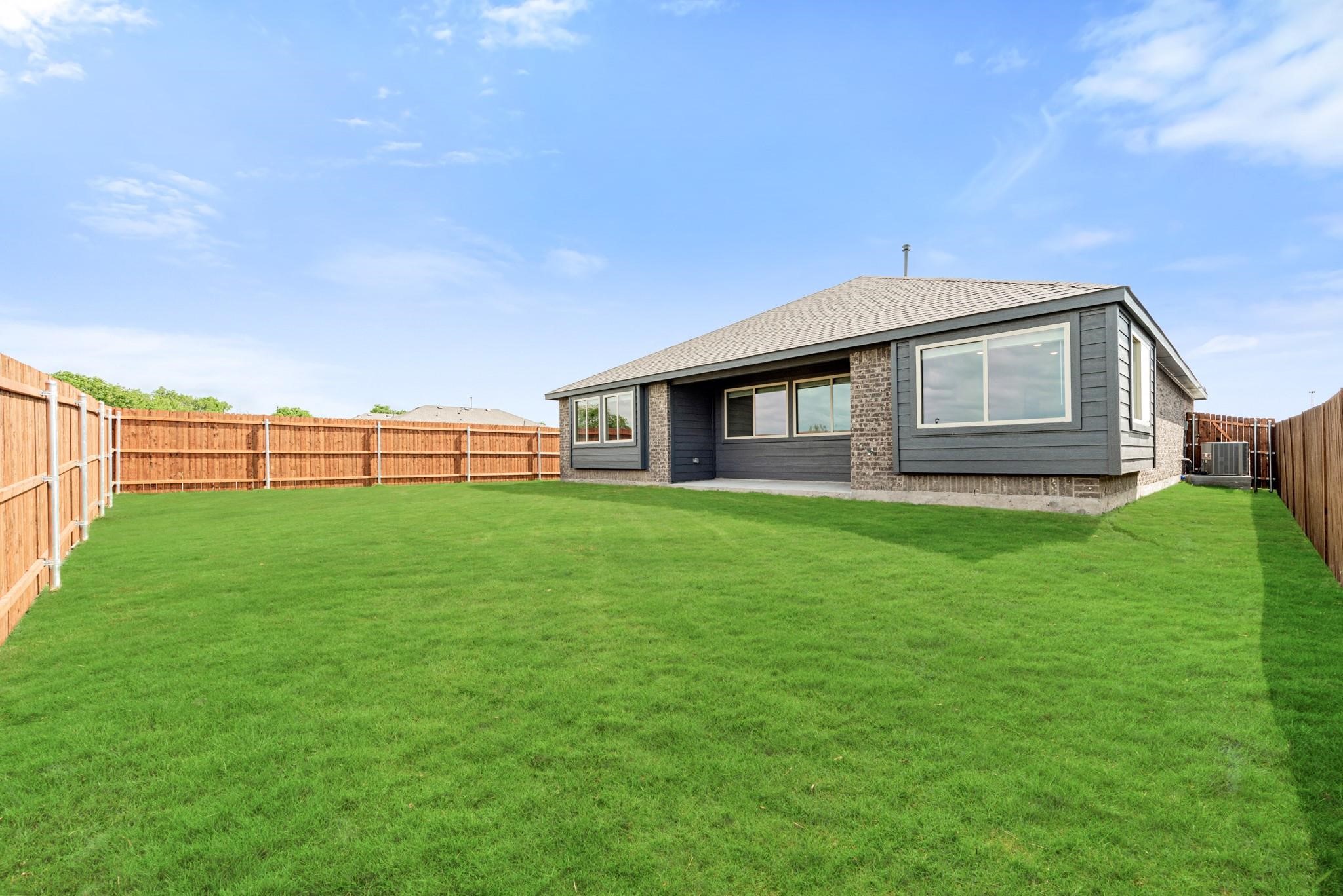 920 Elk Ridge Run Godley TX 76044