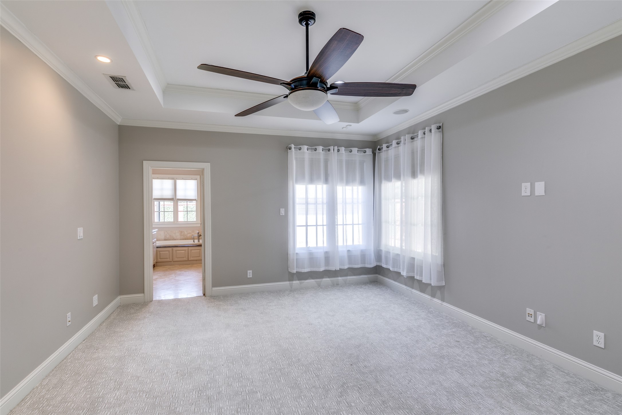 4606 S Versailles Avenue Highland Park TX 75209