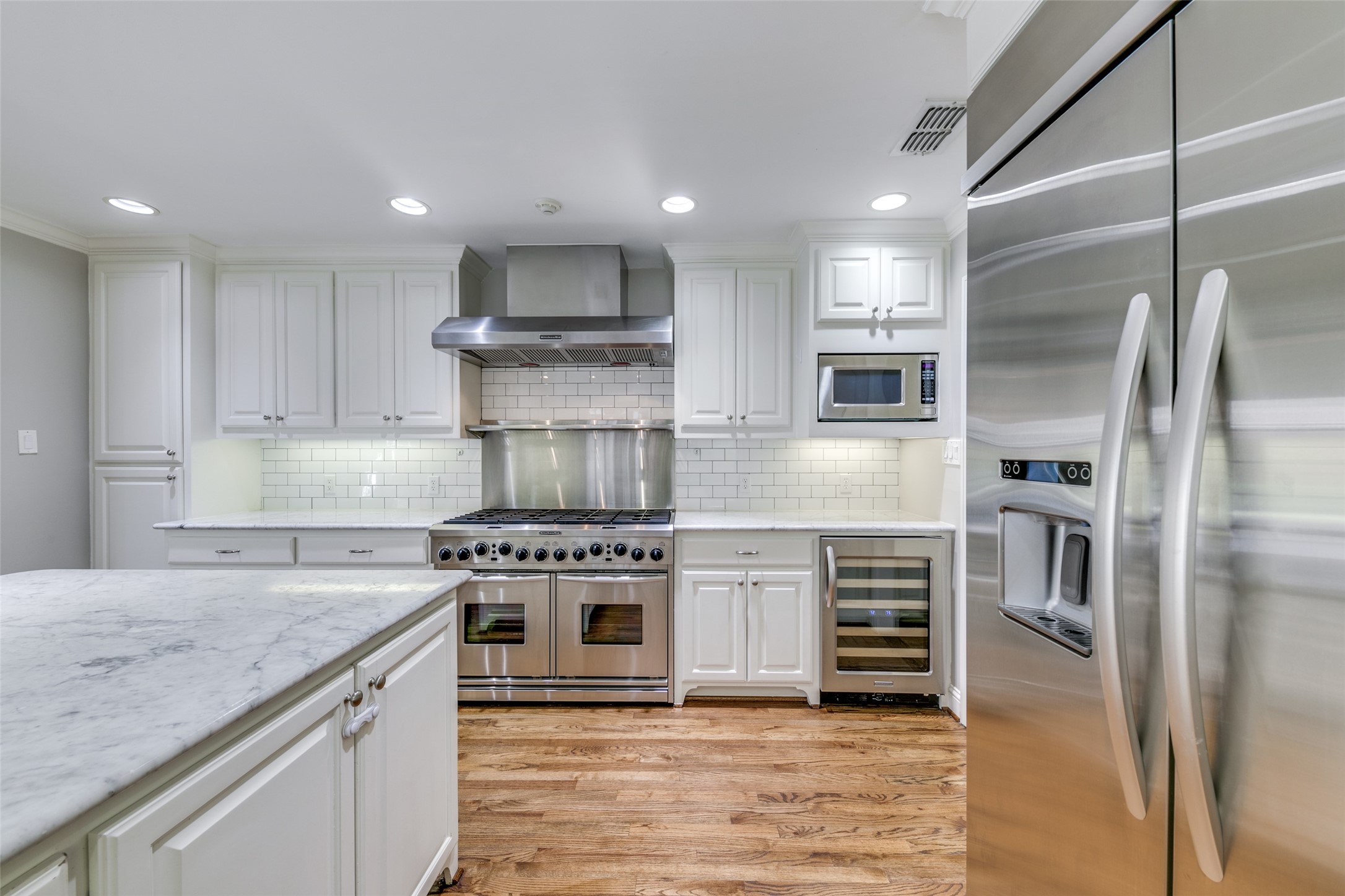 4606 S Versailles Avenue Highland Park TX 75209