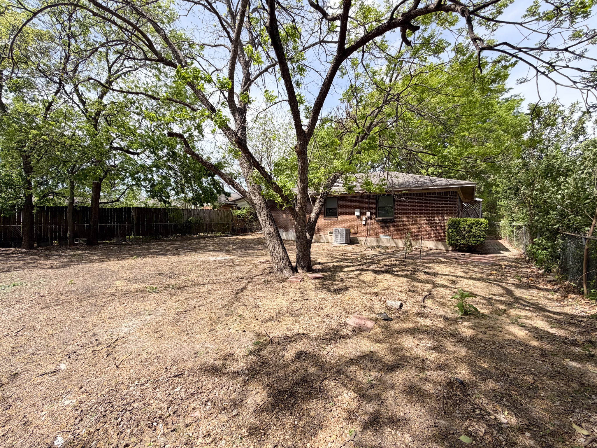 118 Brazos Street Garland TX 75041