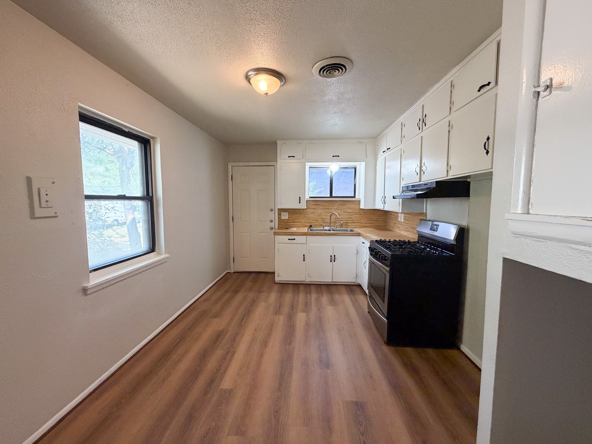 118 Brazos Street Garland TX 75041