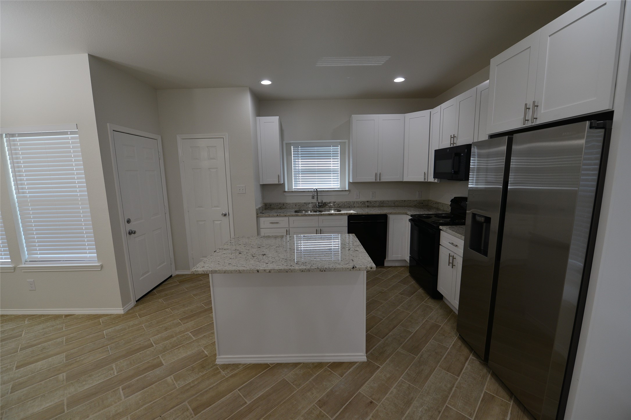2393 Murphy Court Red Oak TX 75154