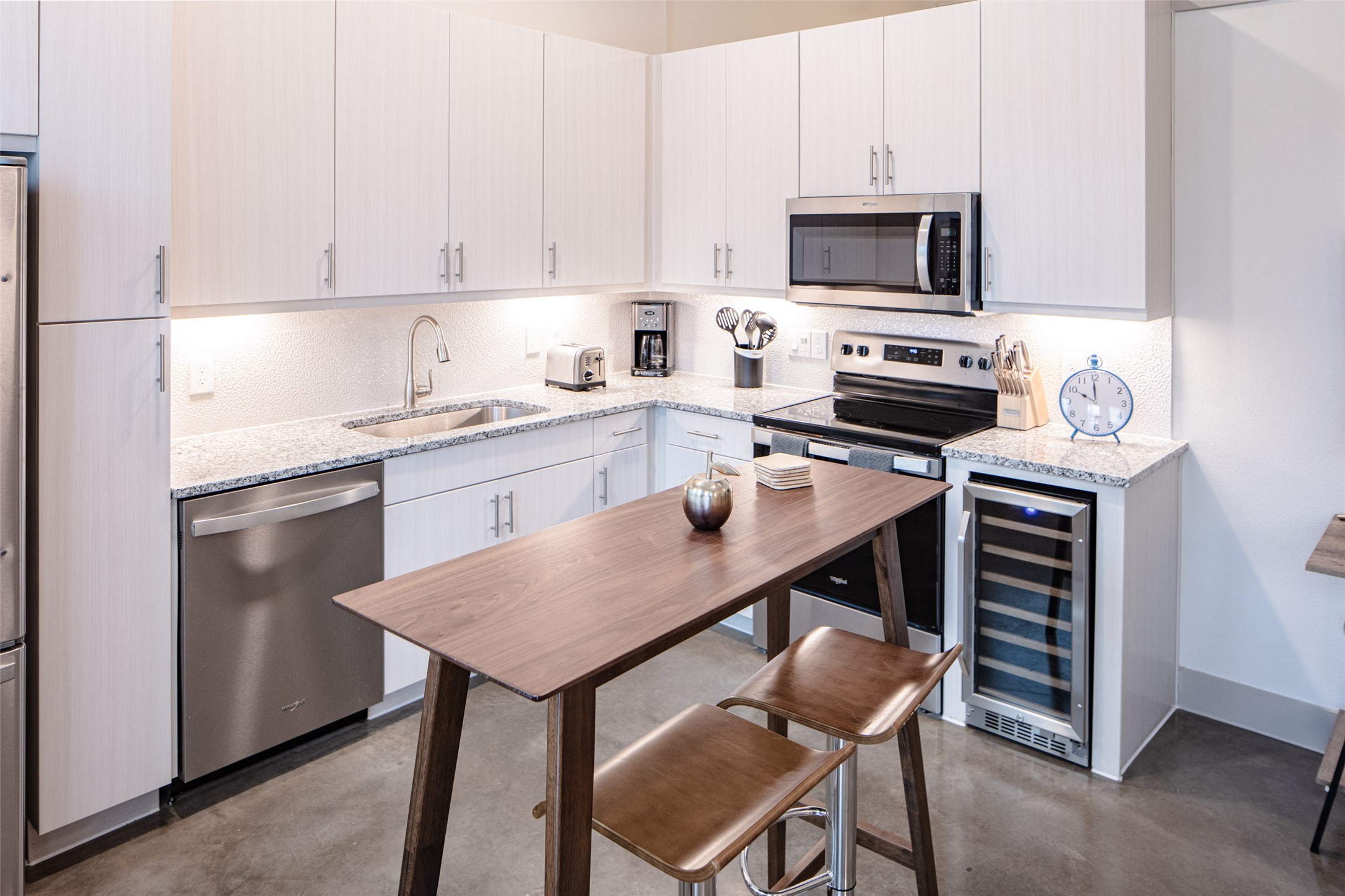 3383 Cedarplaza Lane Dallas TX 75235