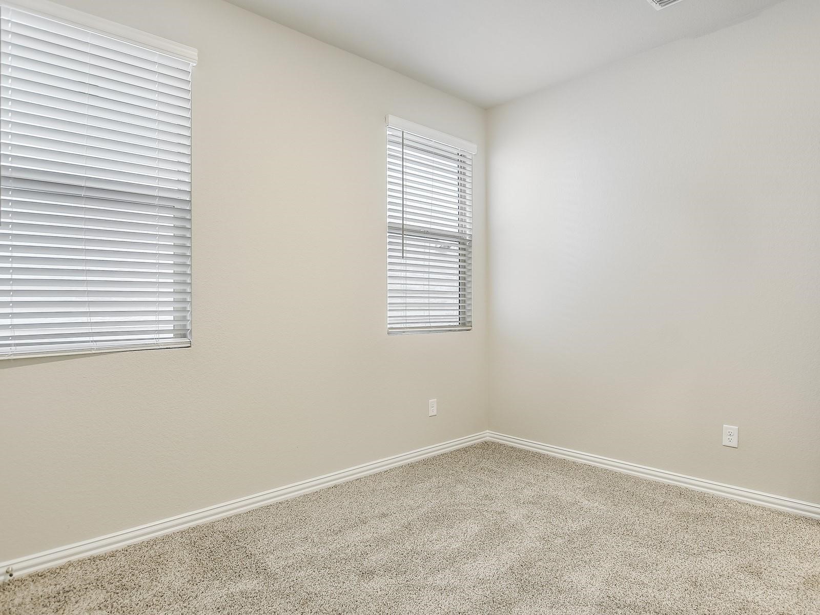 2612 Gateway Avenue Corinth TX 76210