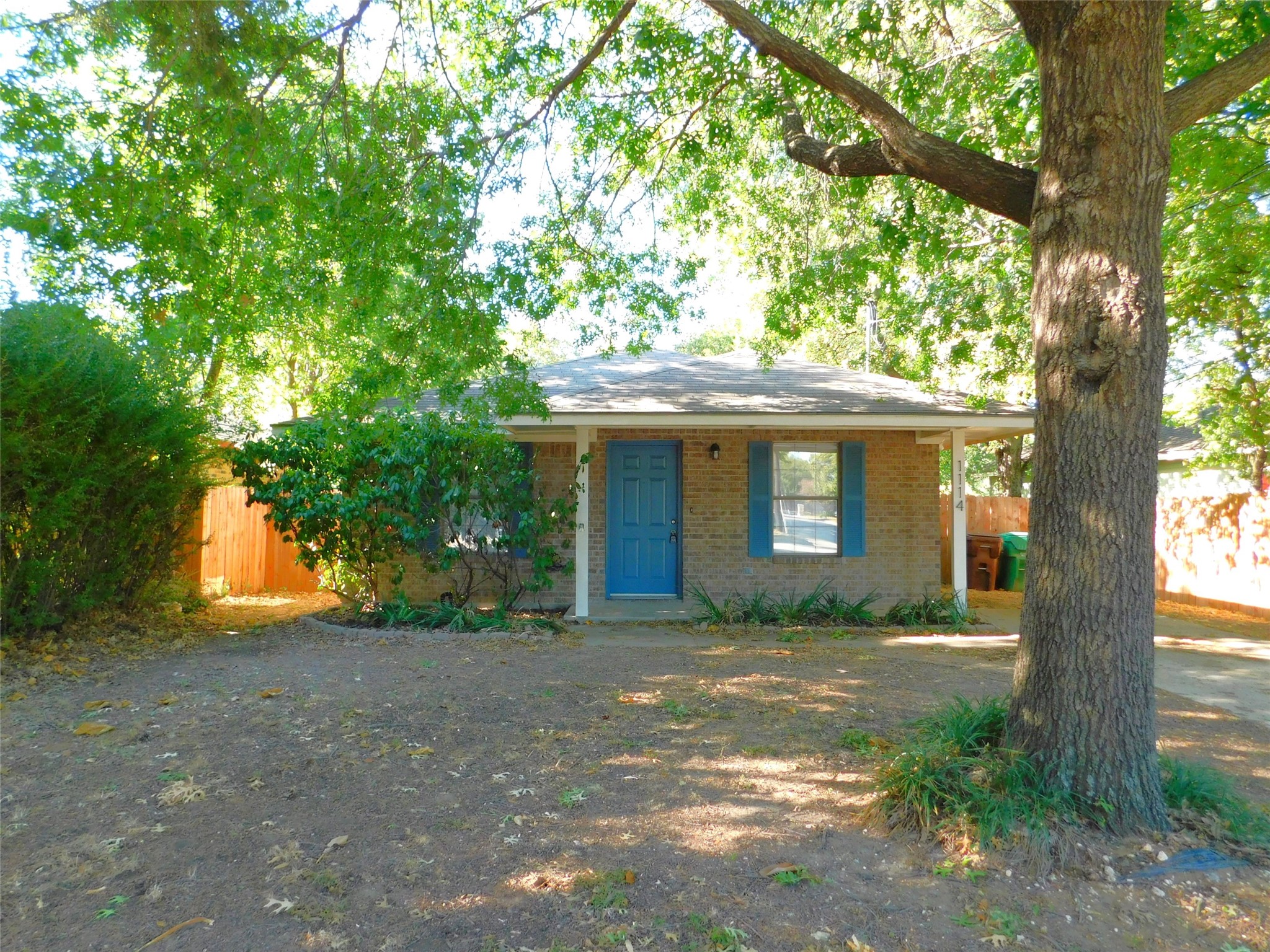 1114 E Mulberry Street Denton TX 76205